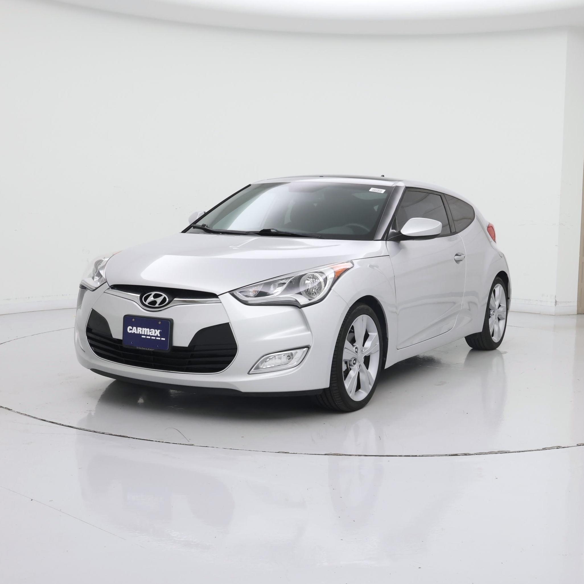 Thumbnail: 2017 Hyundai Veloster - 4