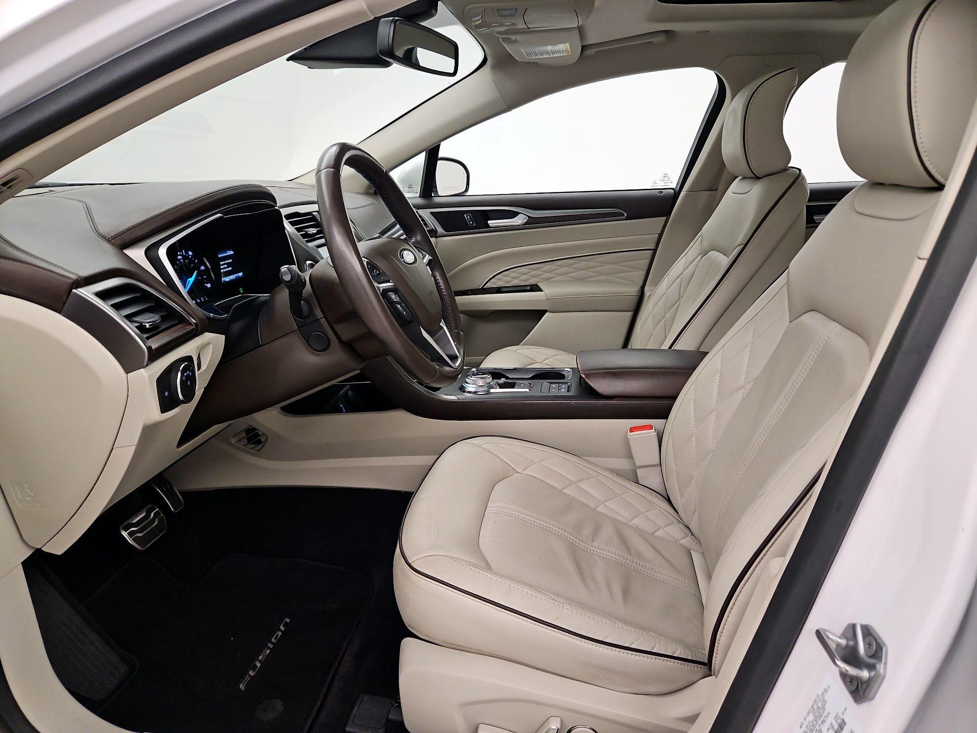Thumbnail: 2017 Ford Fusion - 11