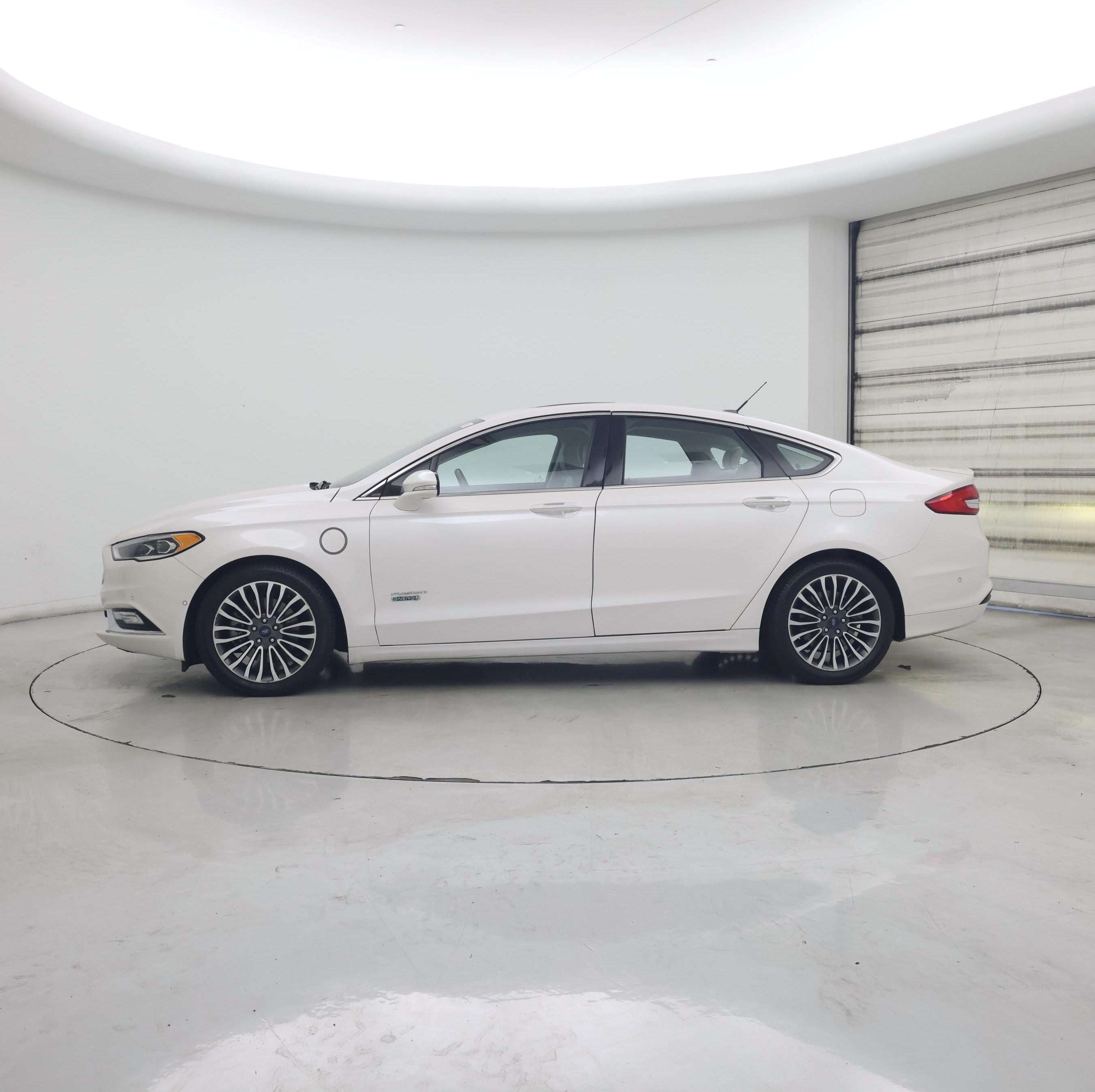 Thumbnail: 2017 Ford Fusion - 3