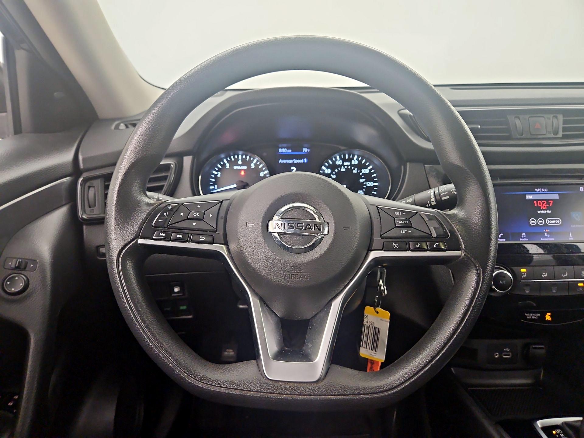 Thumbnail: 2018 Nissan Rogue - 10