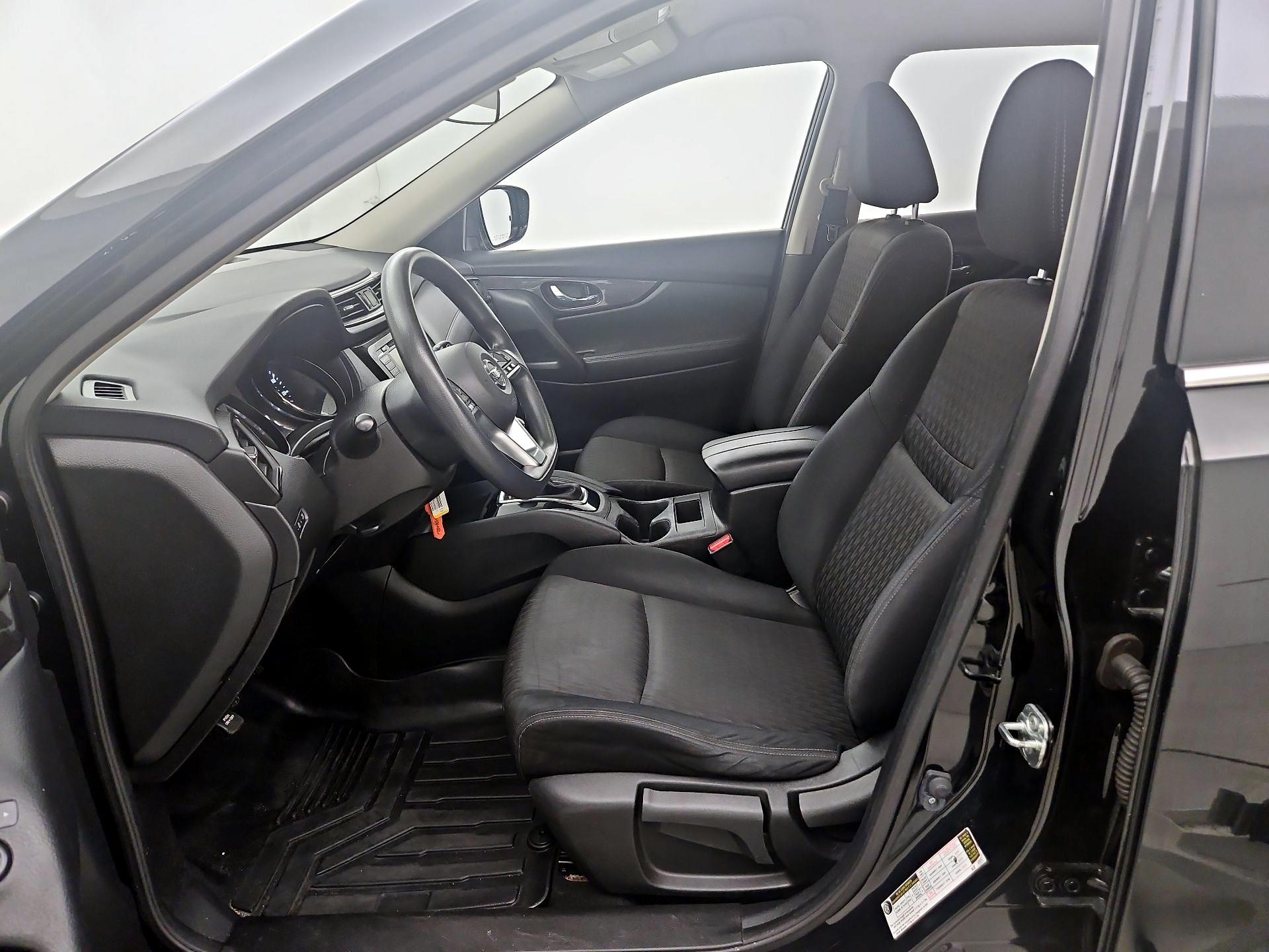 Thumbnail: 2018 Nissan Rogue - 11