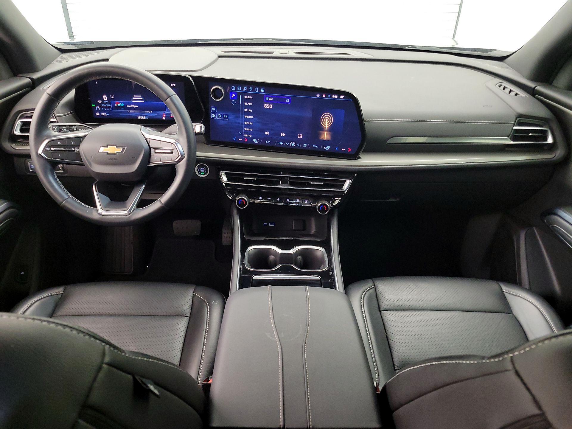 Thumbnail: 2024 Chevrolet Traverse - 9