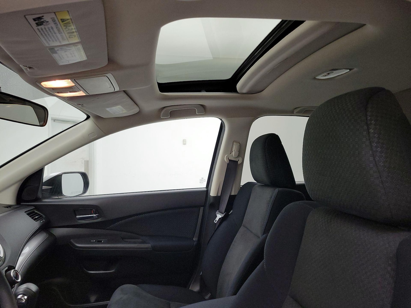 Sunroof(s) & Overhead Airbags
