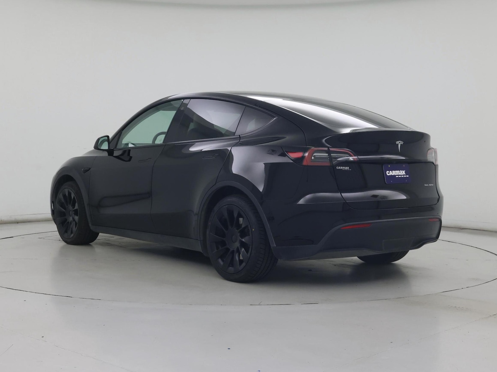 2023 Tesla Model Y Long Range - Photo 3