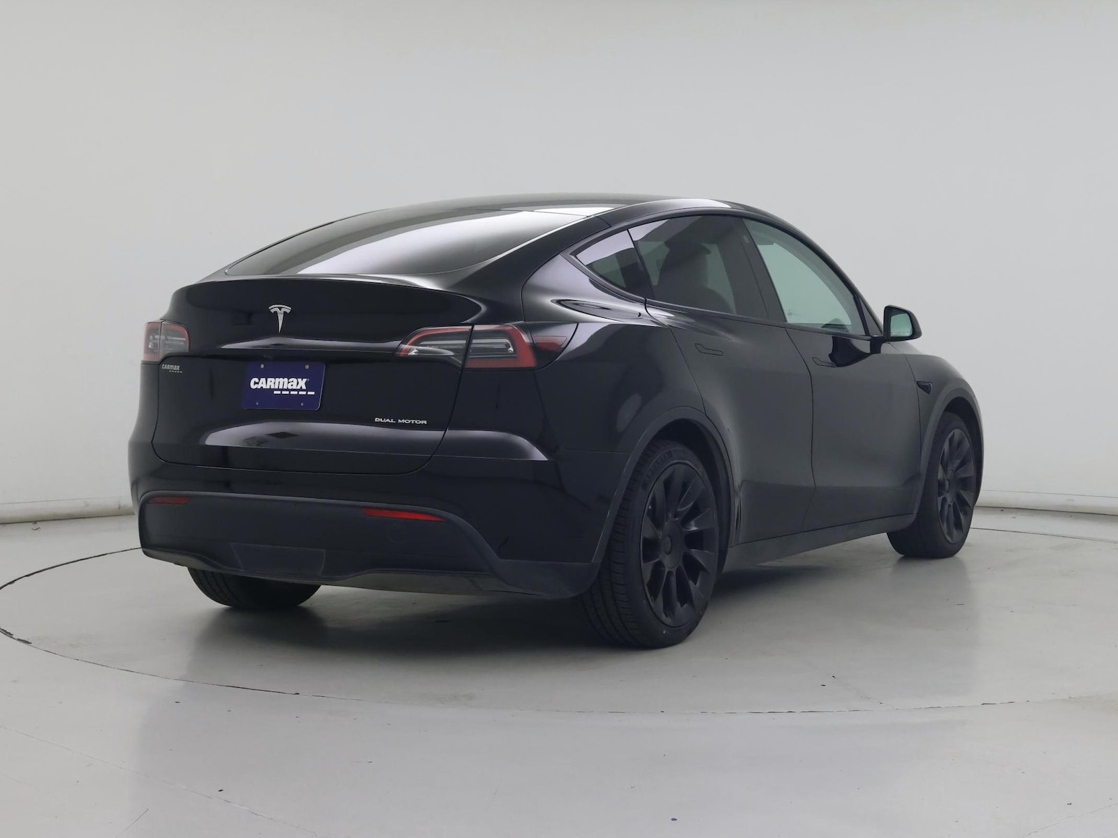 2023 Tesla Model Y Long Range - Photo 9