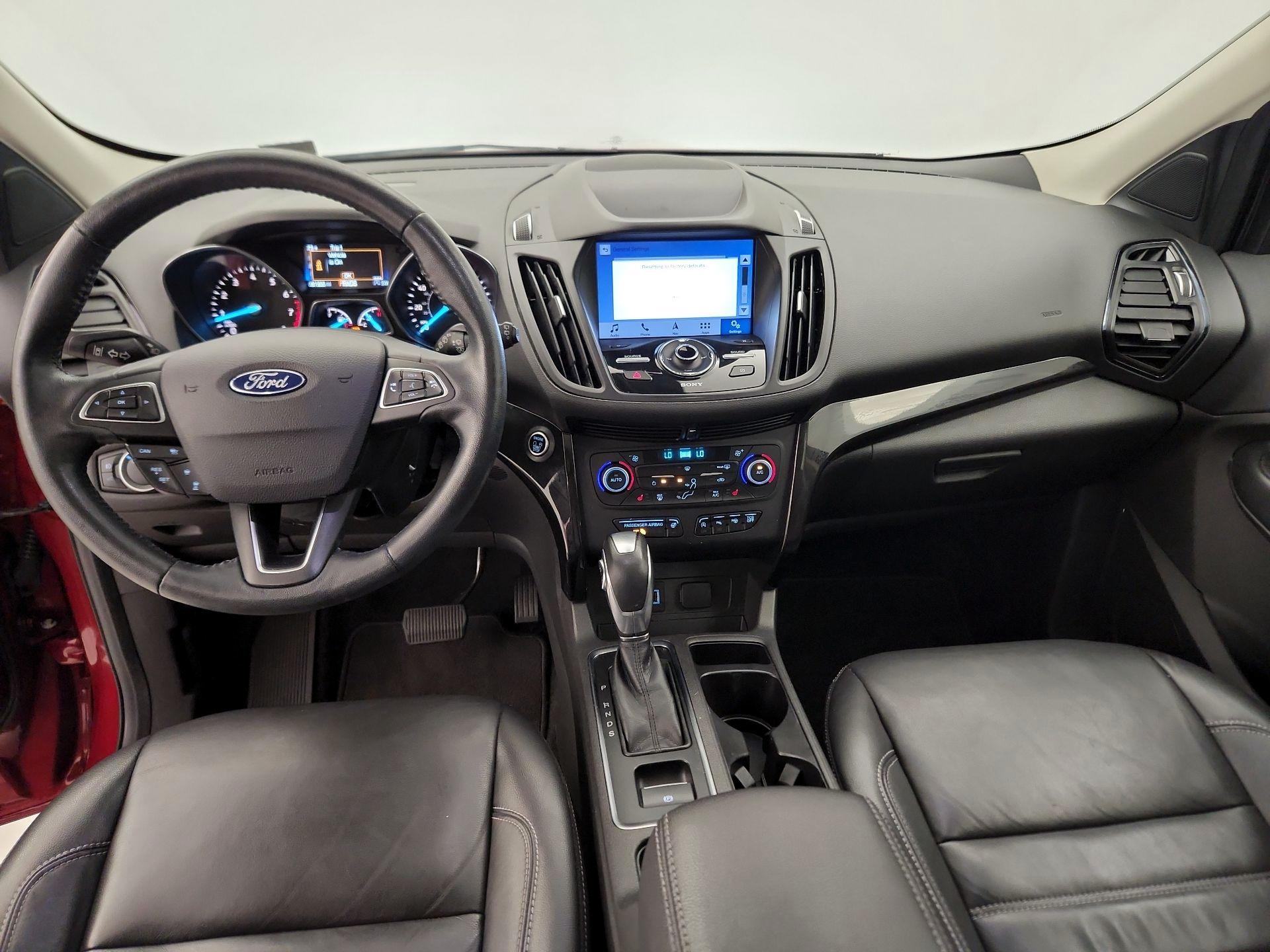 Thumbnail: 2019 Ford Escape - 9