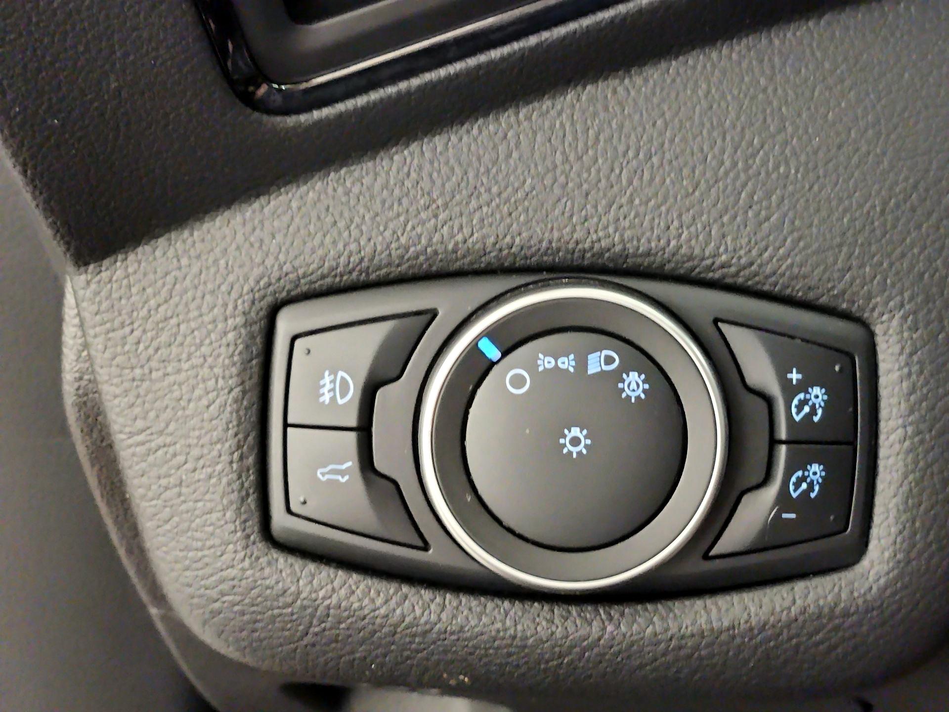 Thumbnail: 2019 Ford Escape - 13