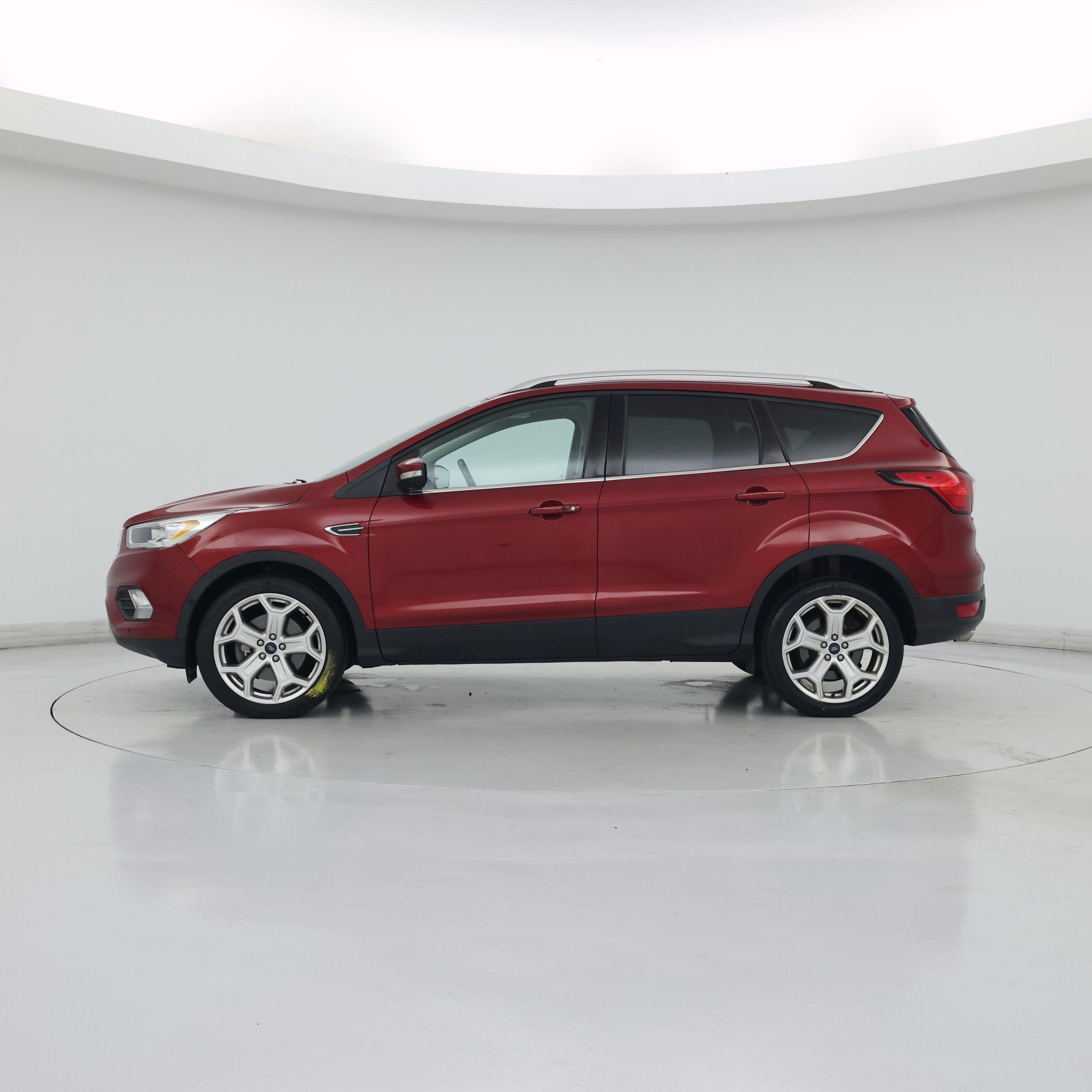 Thumbnail: 2019 Ford Escape - 3