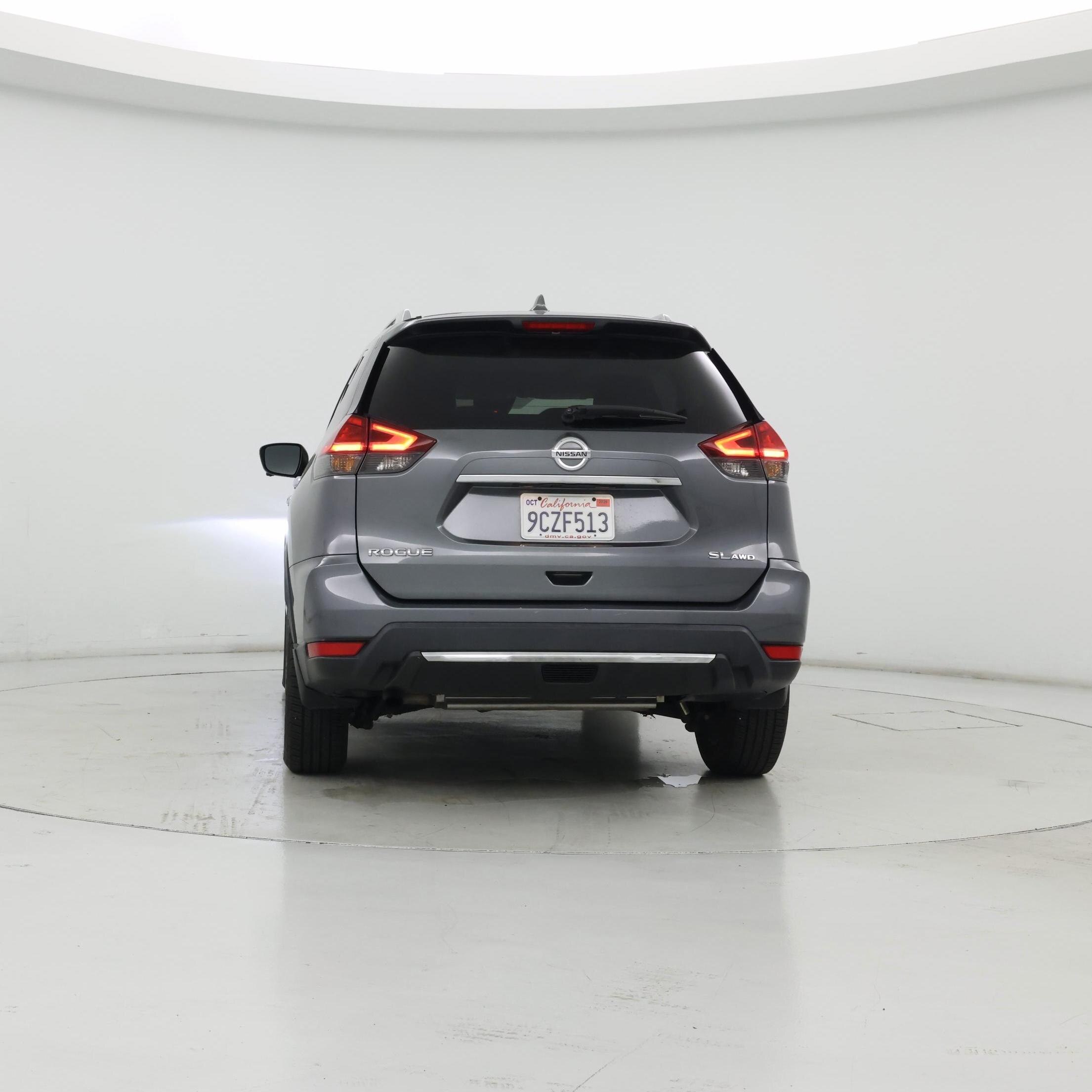 Thumbnail: 2017 Nissan Rogue - 6