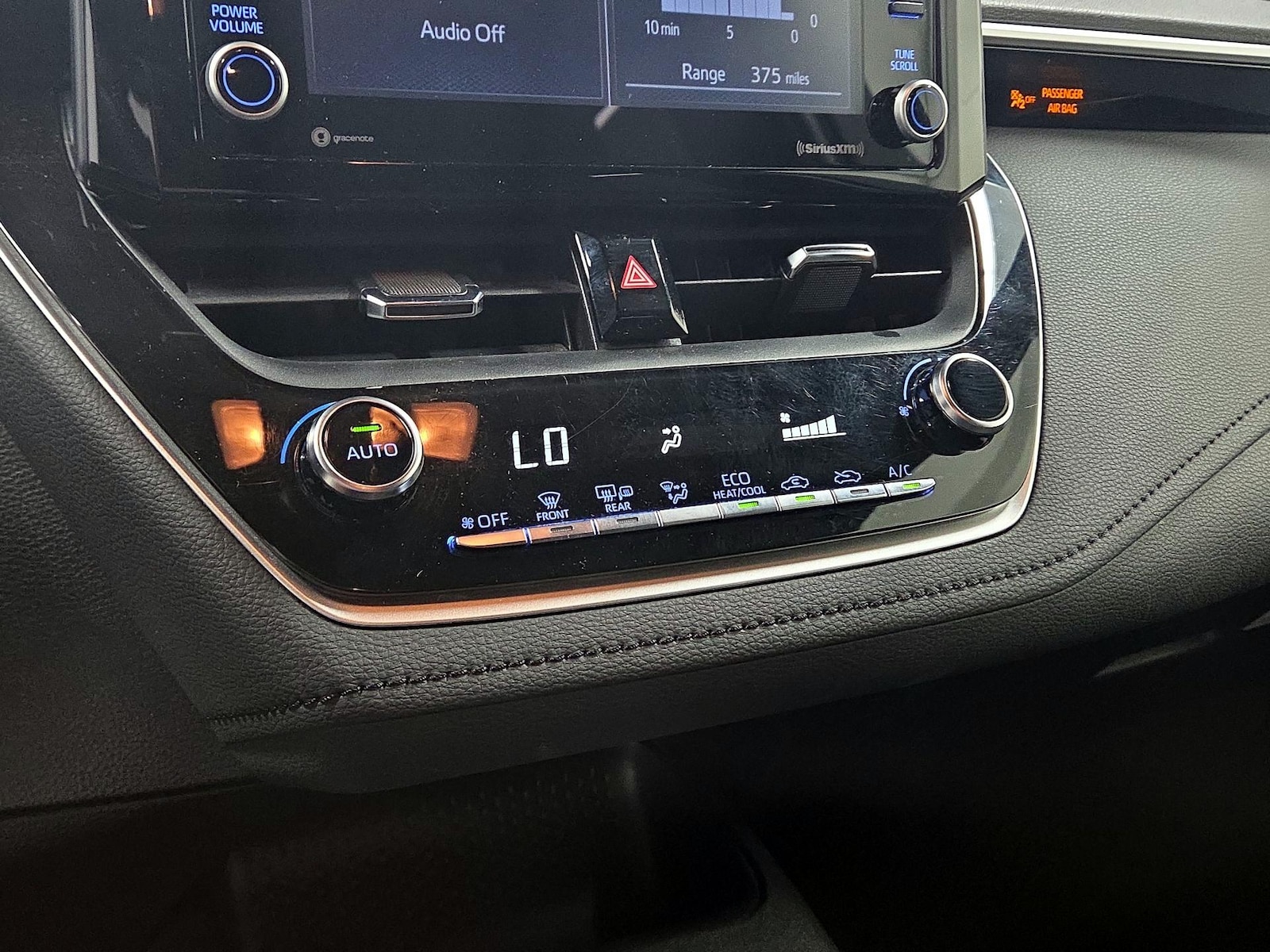 2022 Toyota Corolla SE - Photo 17