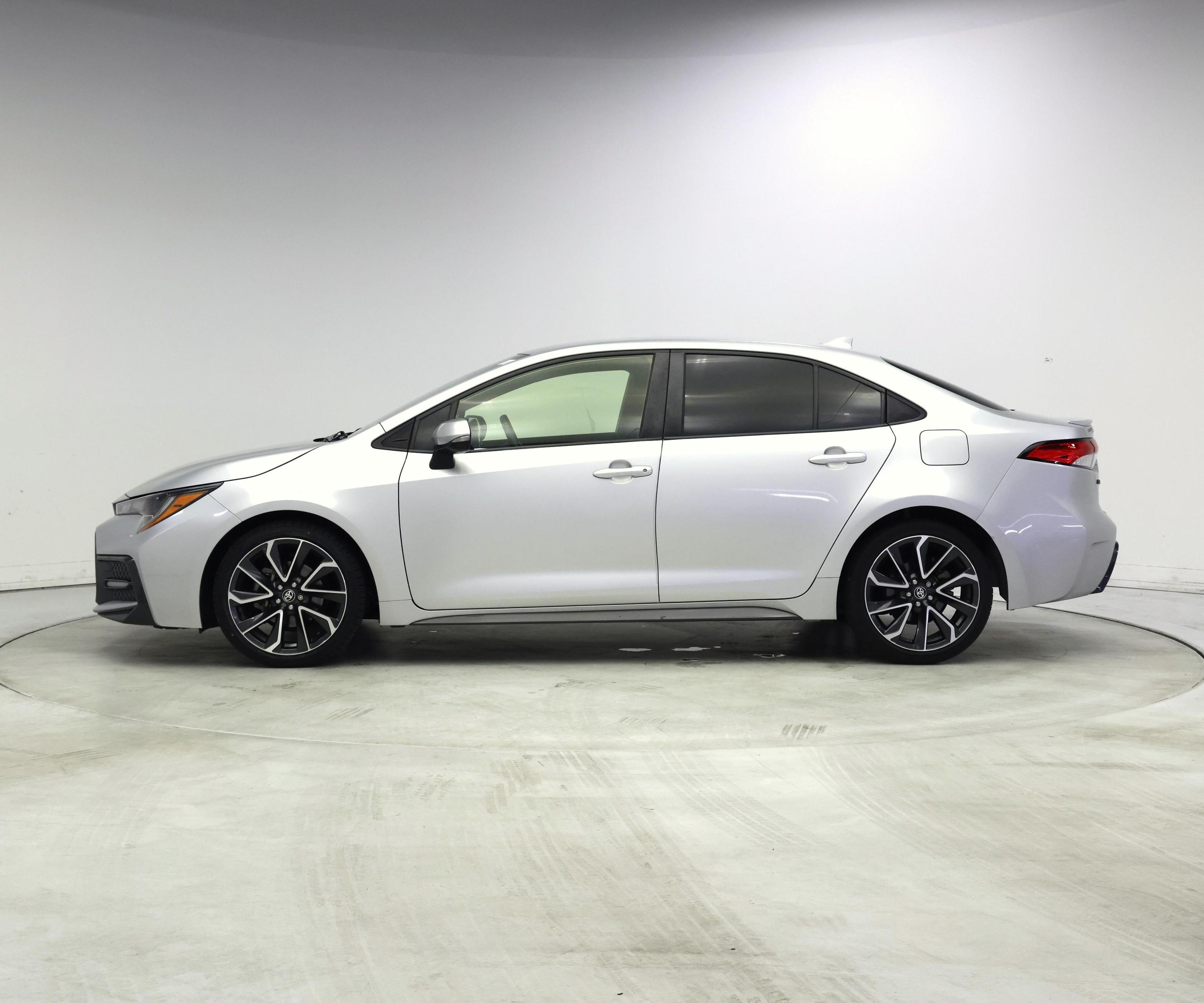 Thumbnail: 2022 Toyota Corolla - 3
