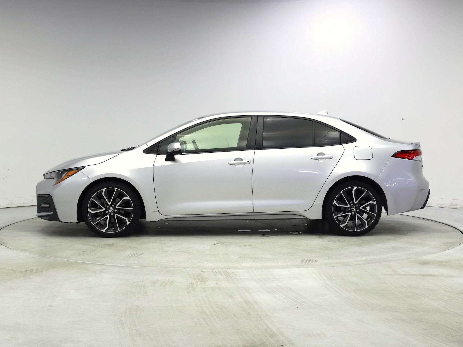 2022 Toyota Corolla SE - Photo 4