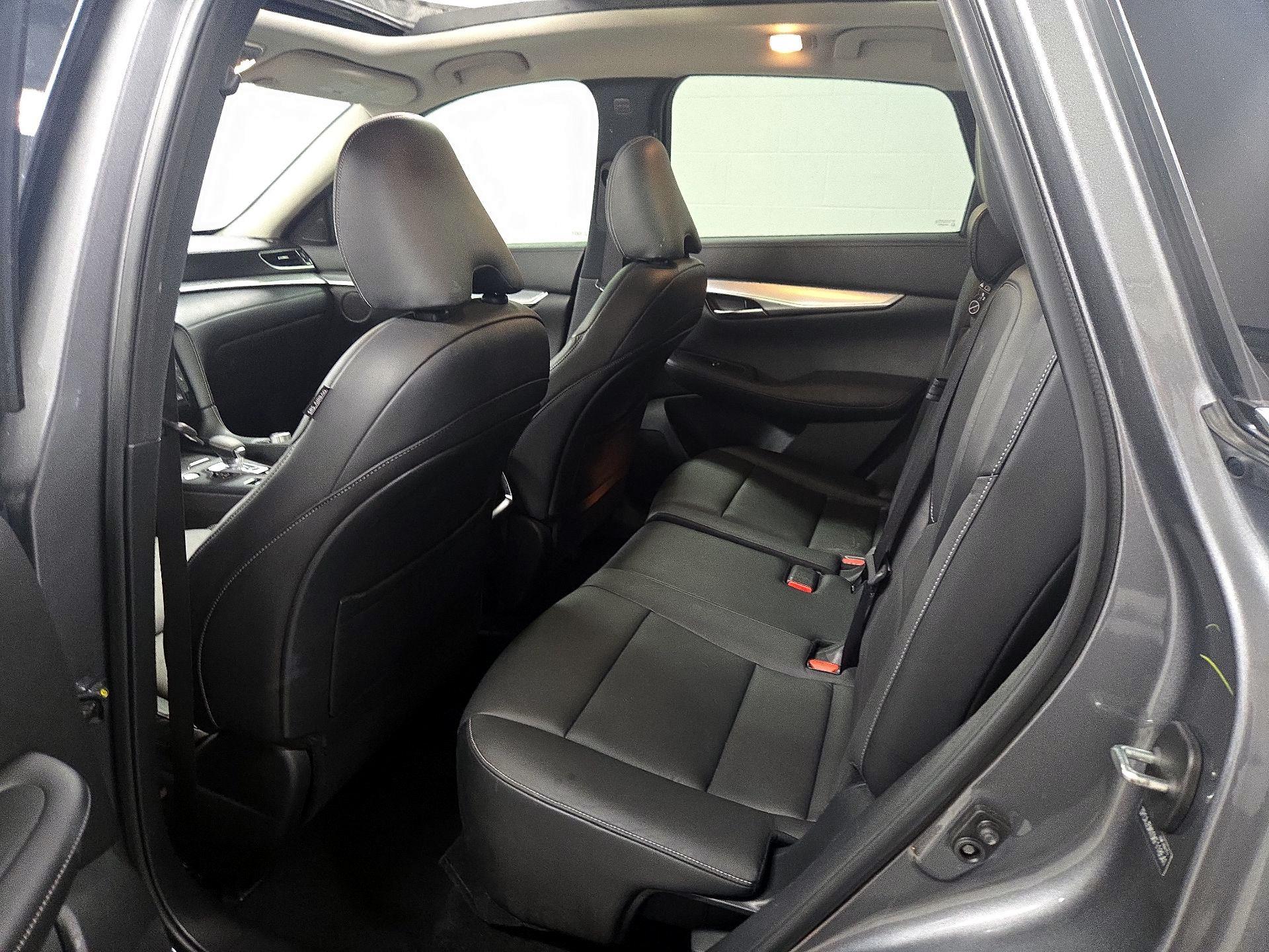 Thumbnail: 2019 INFINITI QX50 - 20