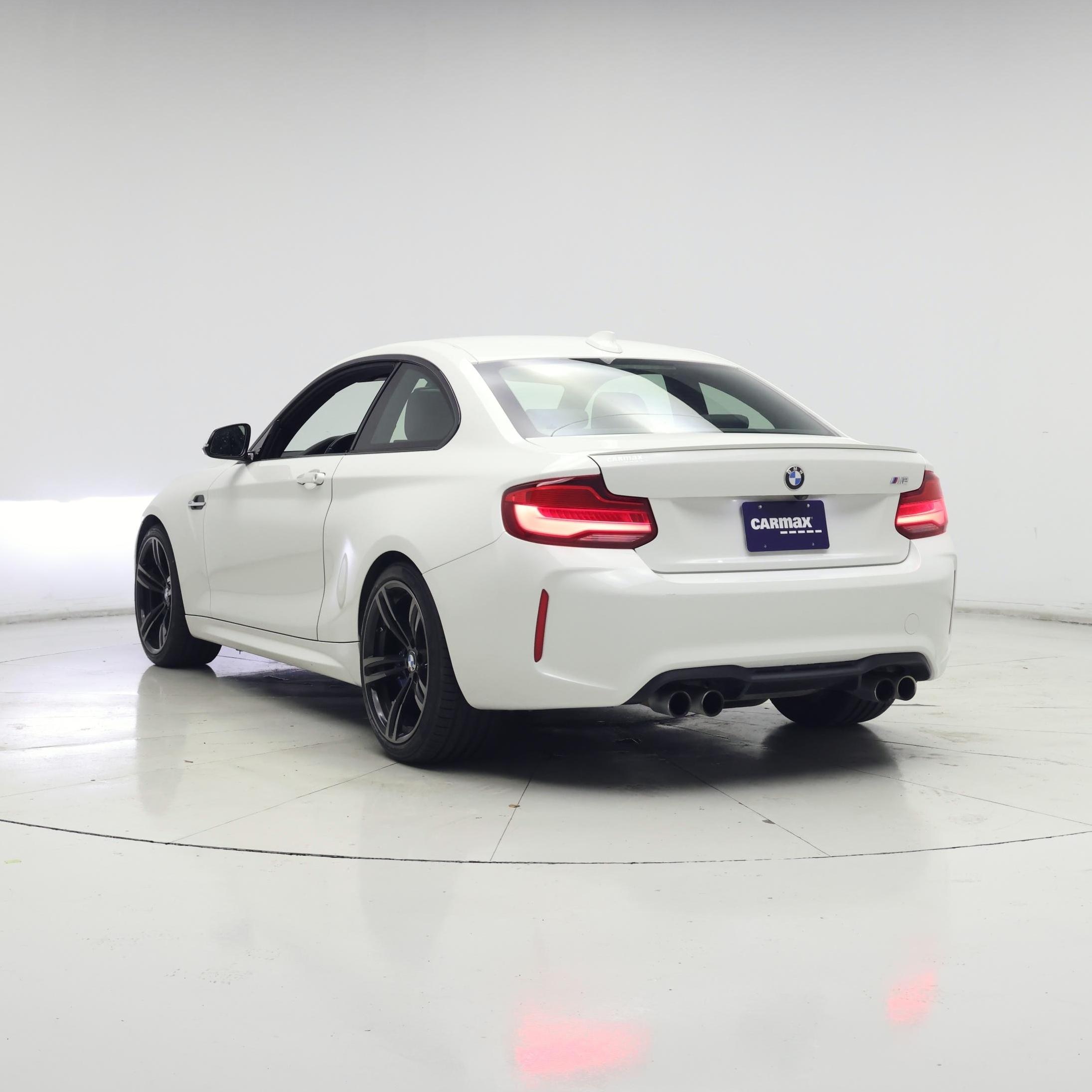 Thumbnail: 2018 BMW M2 - 2