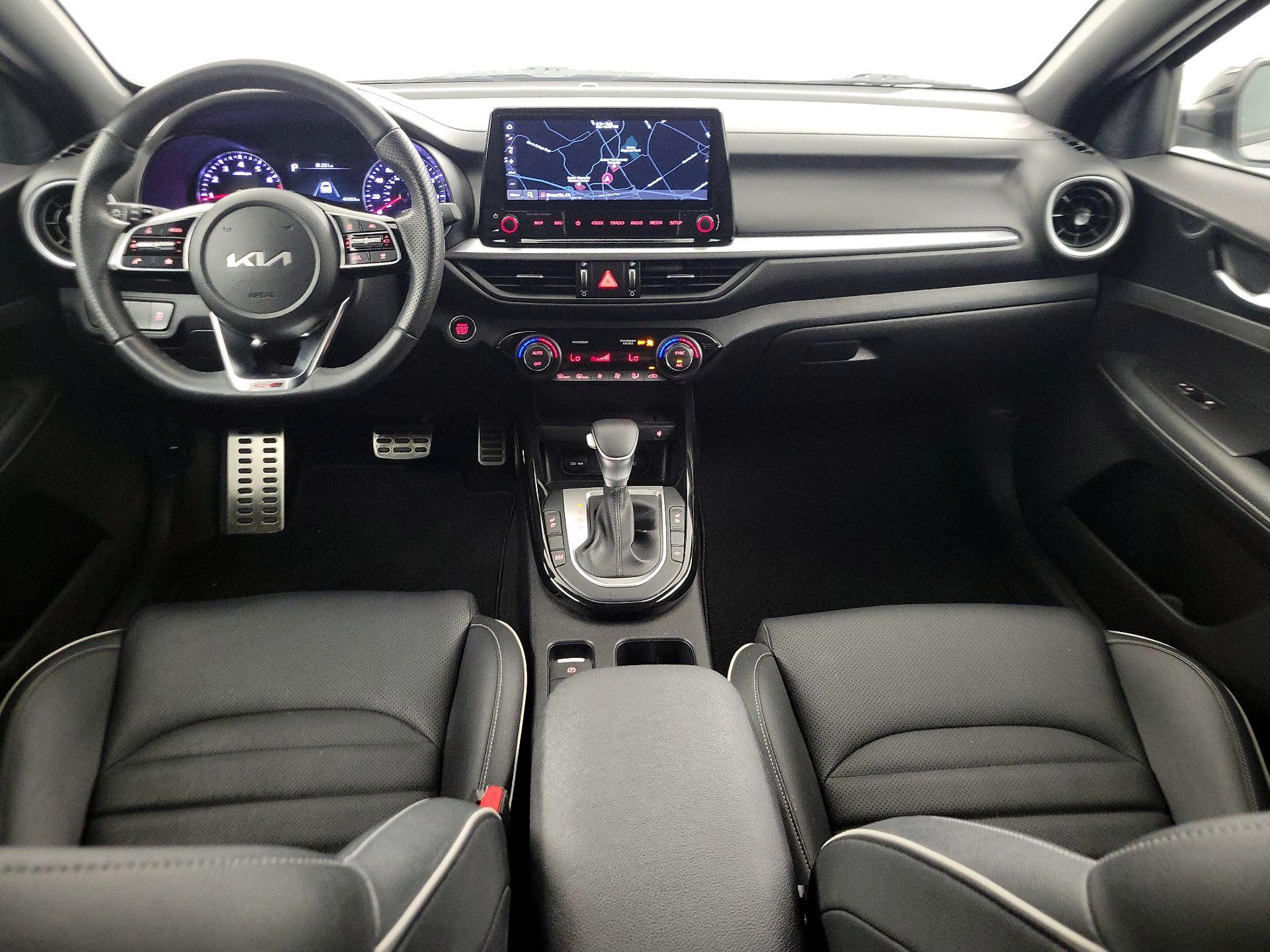 Thumbnail: 2023 Kia Forte - 9