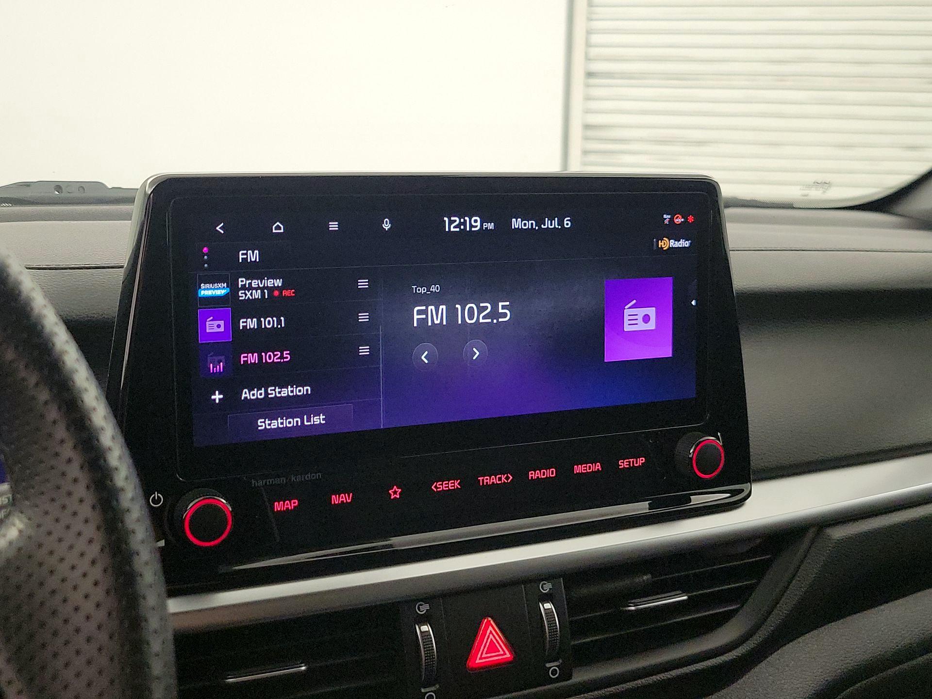Thumbnail: 2023 Kia Forte - 16