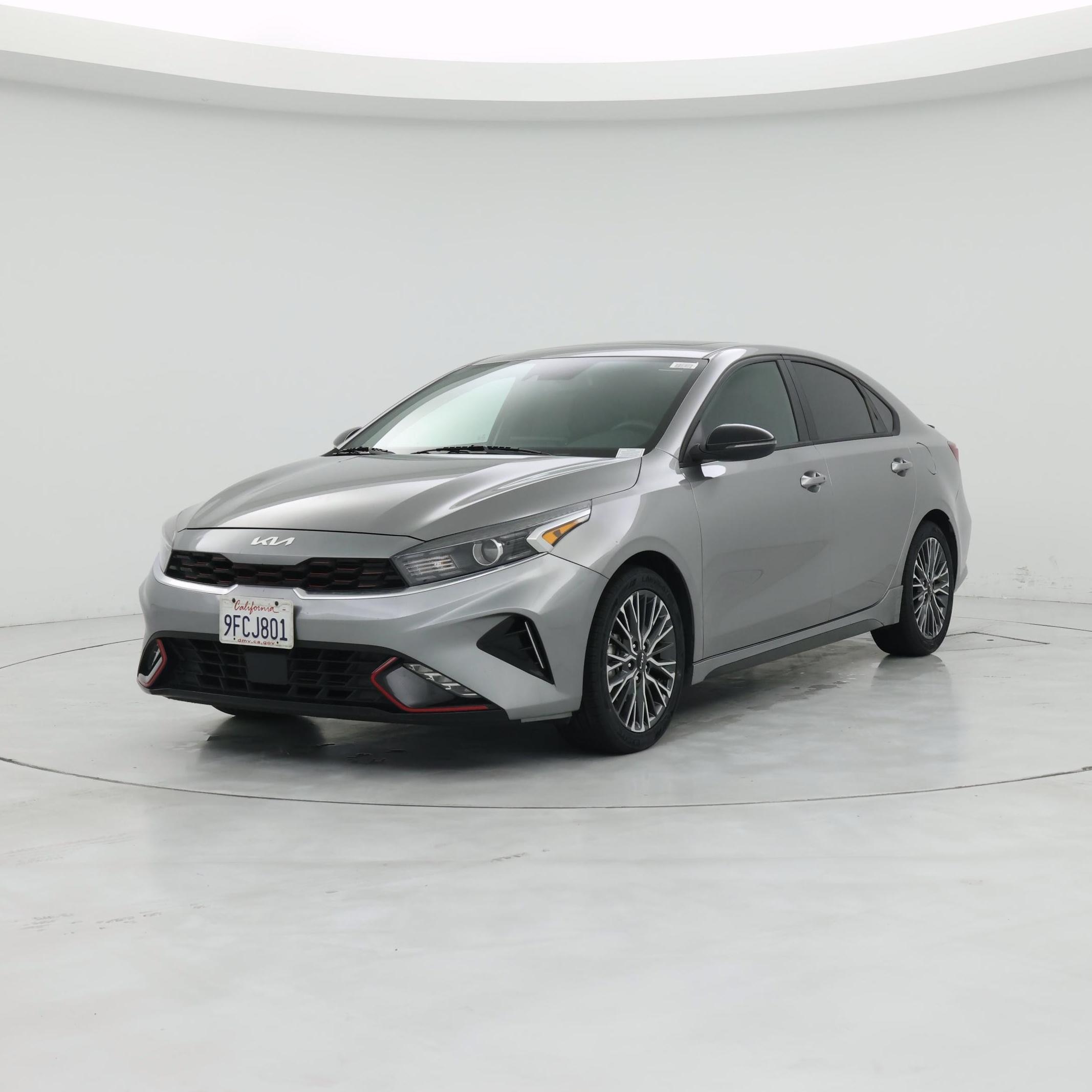 Thumbnail: 2023 Kia Forte - 4