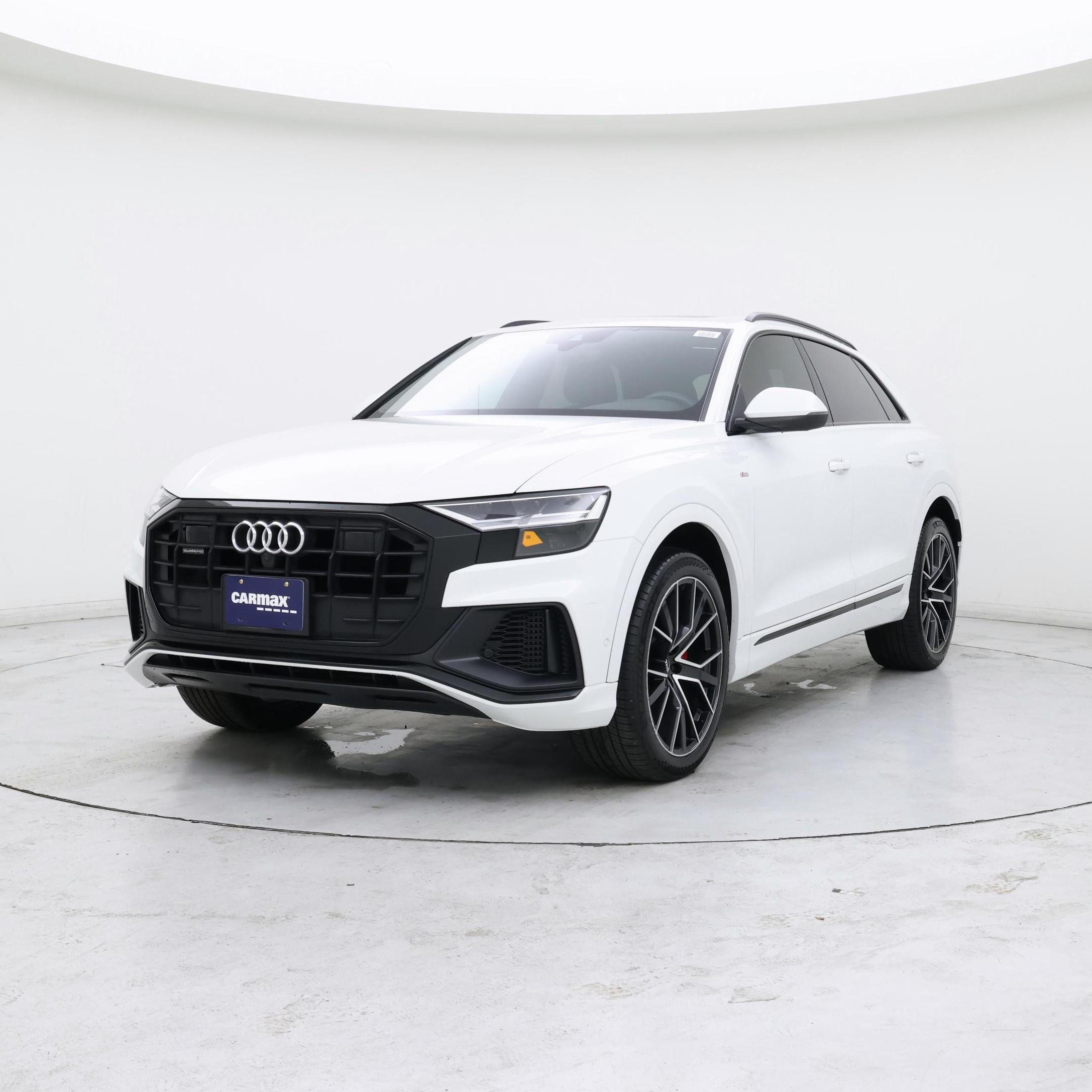 Thumbnail: 2019 Audi Q8 - 4