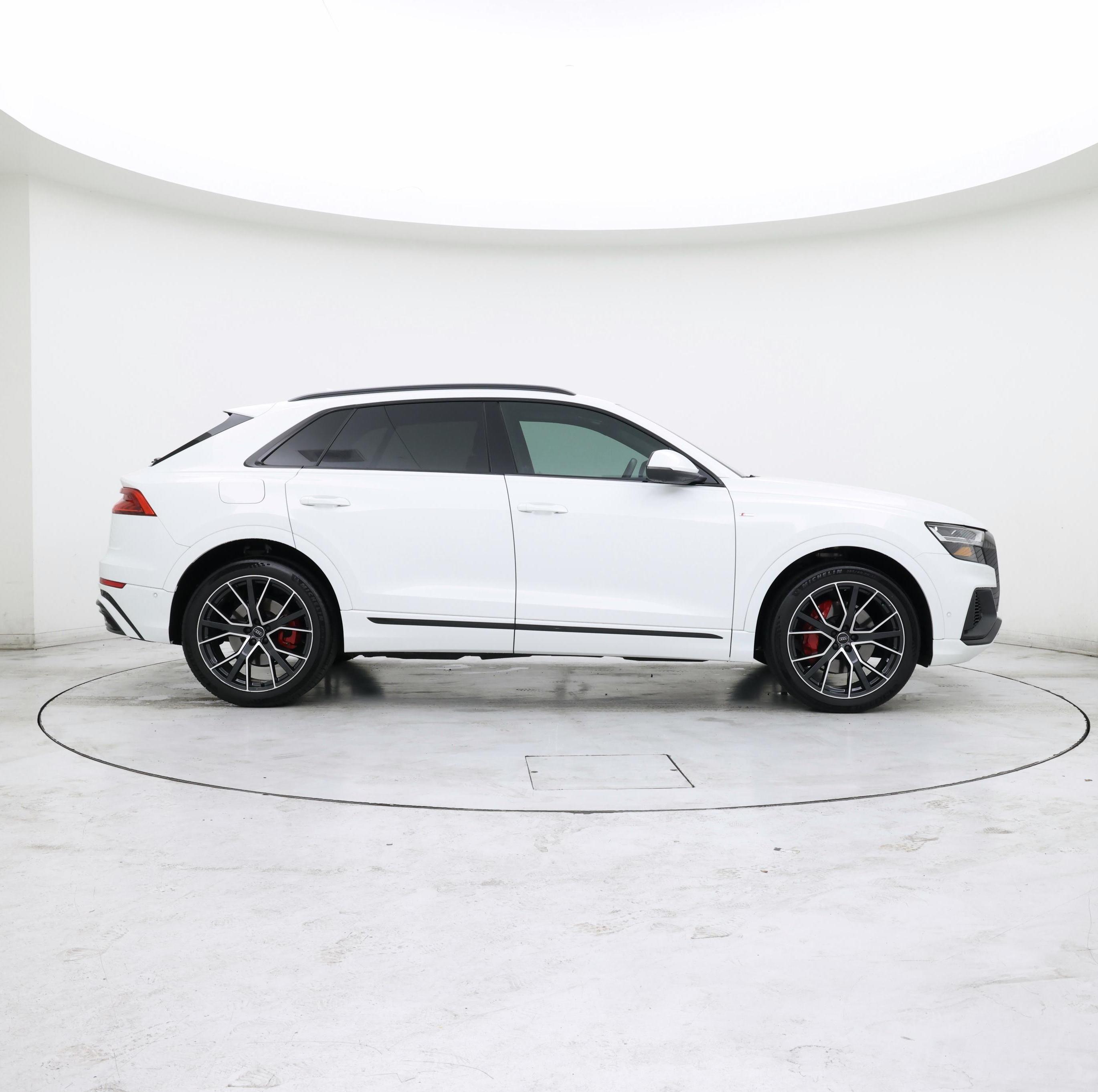Thumbnail: 2019 Audi Q8 - 7