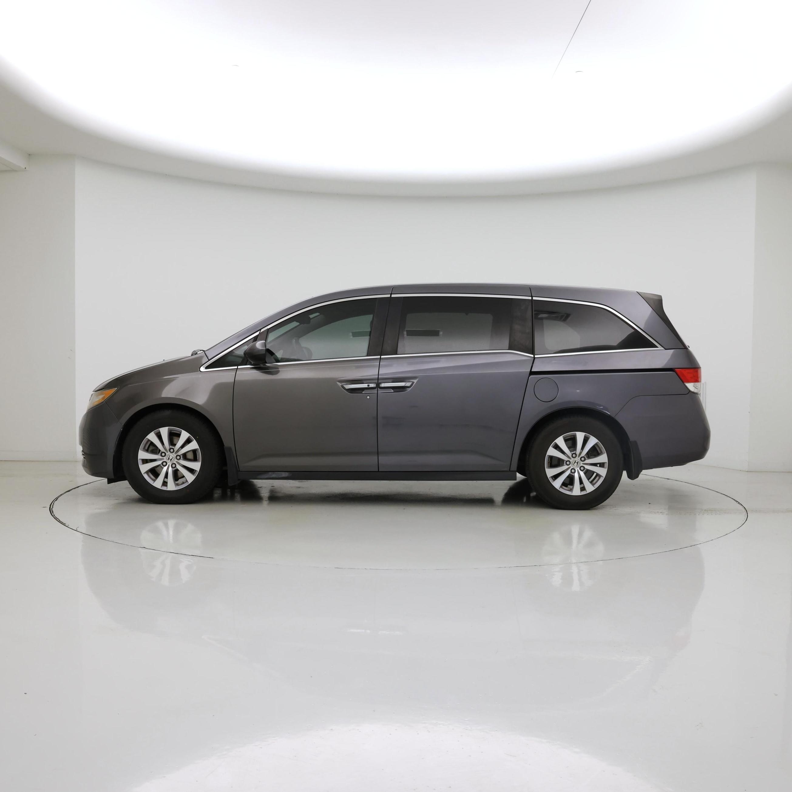 Thumbnail: 2016 Honda Odyssey - 3