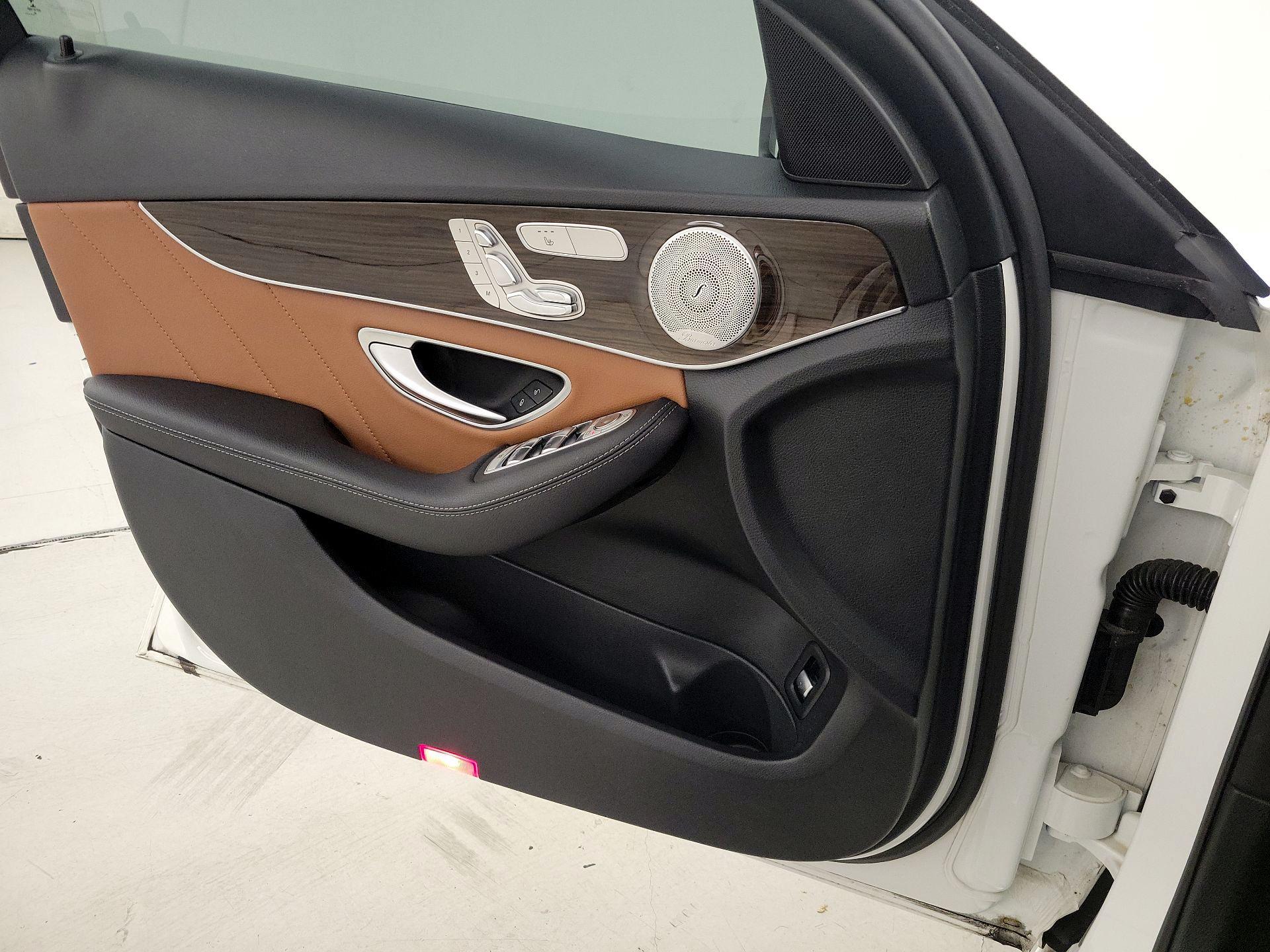 Thumbnail: 2019 Mercedes-Benz C-Class - 12