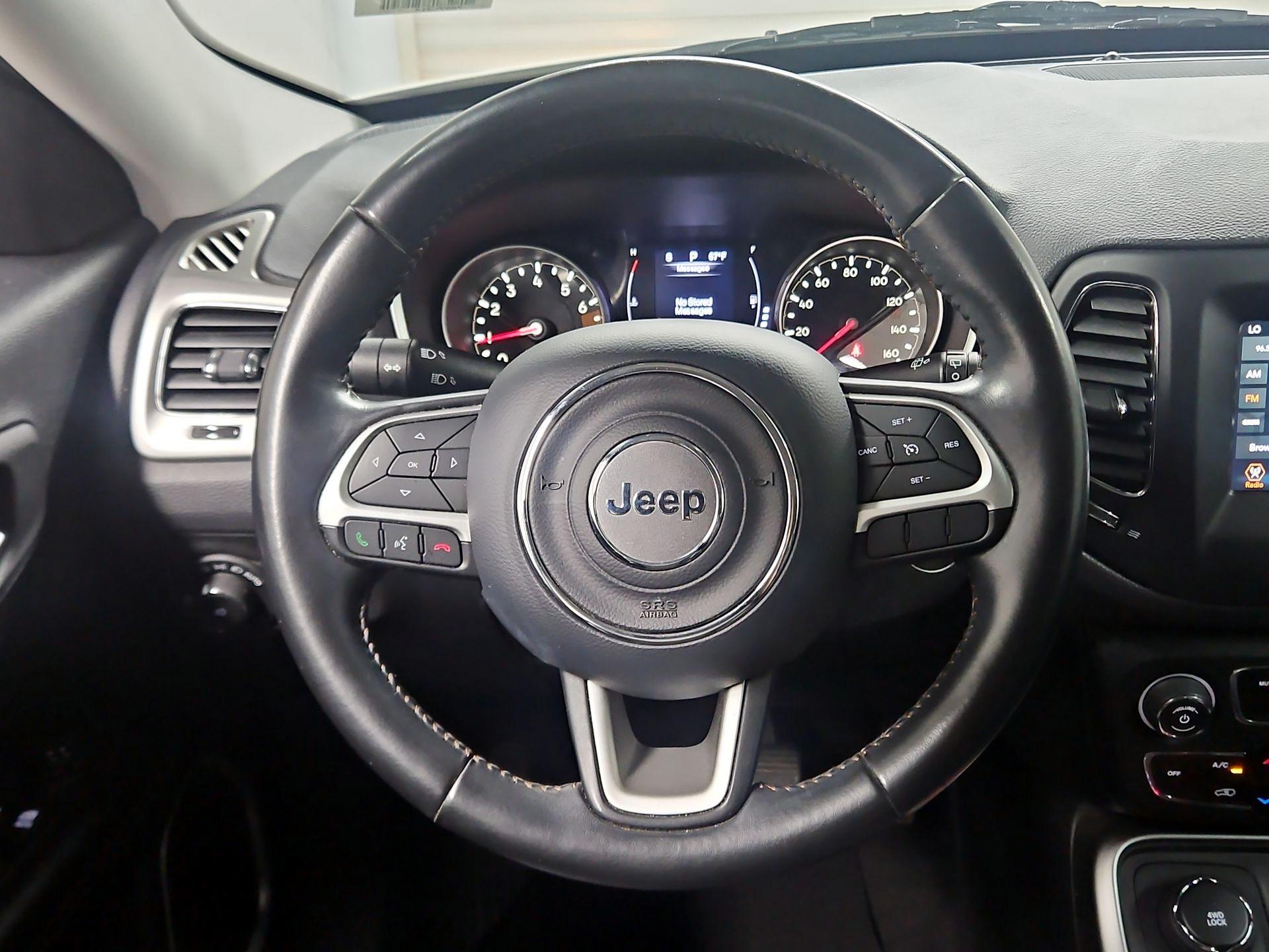 Thumbnail: 2019 Jeep Compass - 10