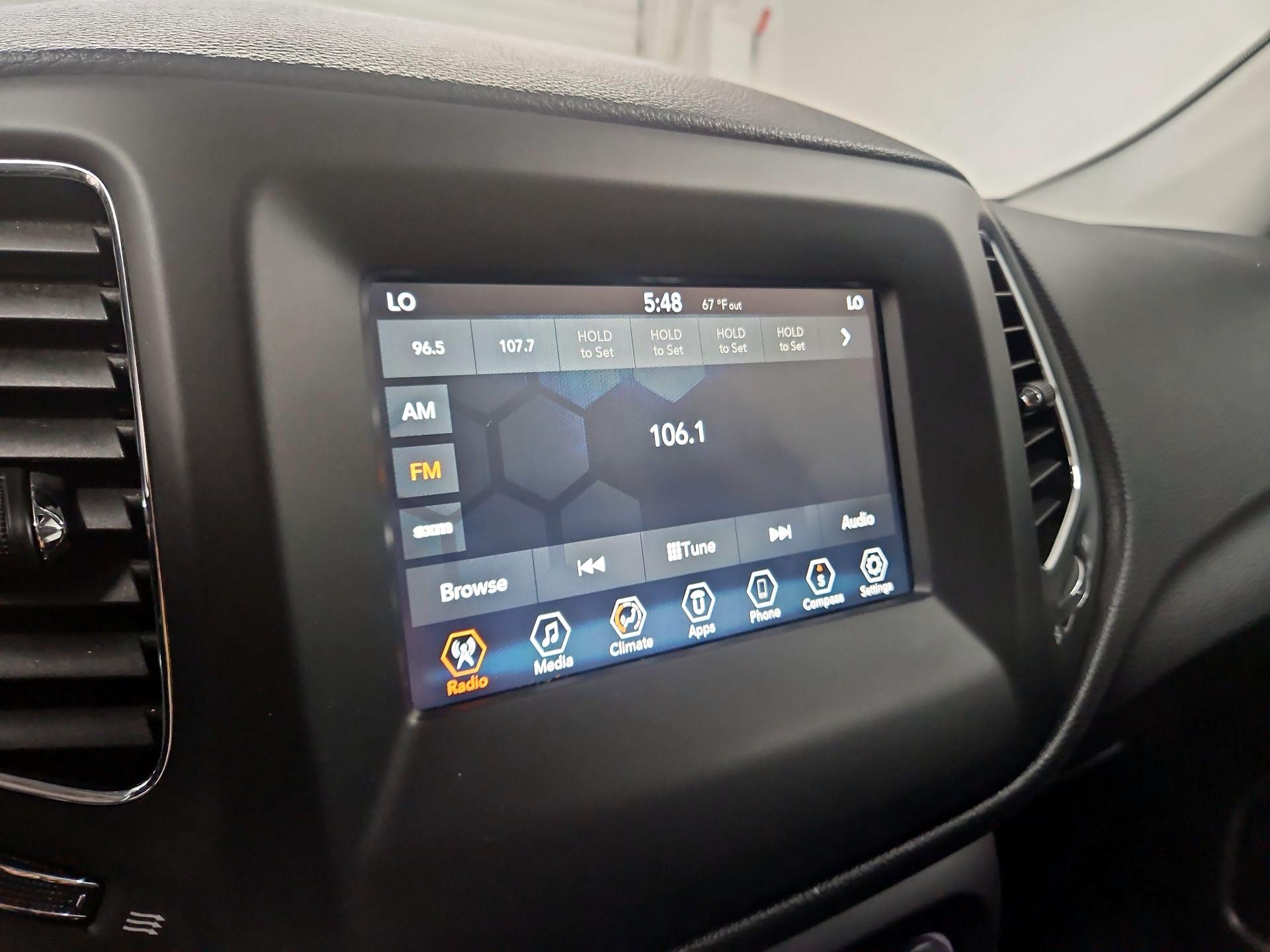 Thumbnail: 2019 Jeep Compass - 15