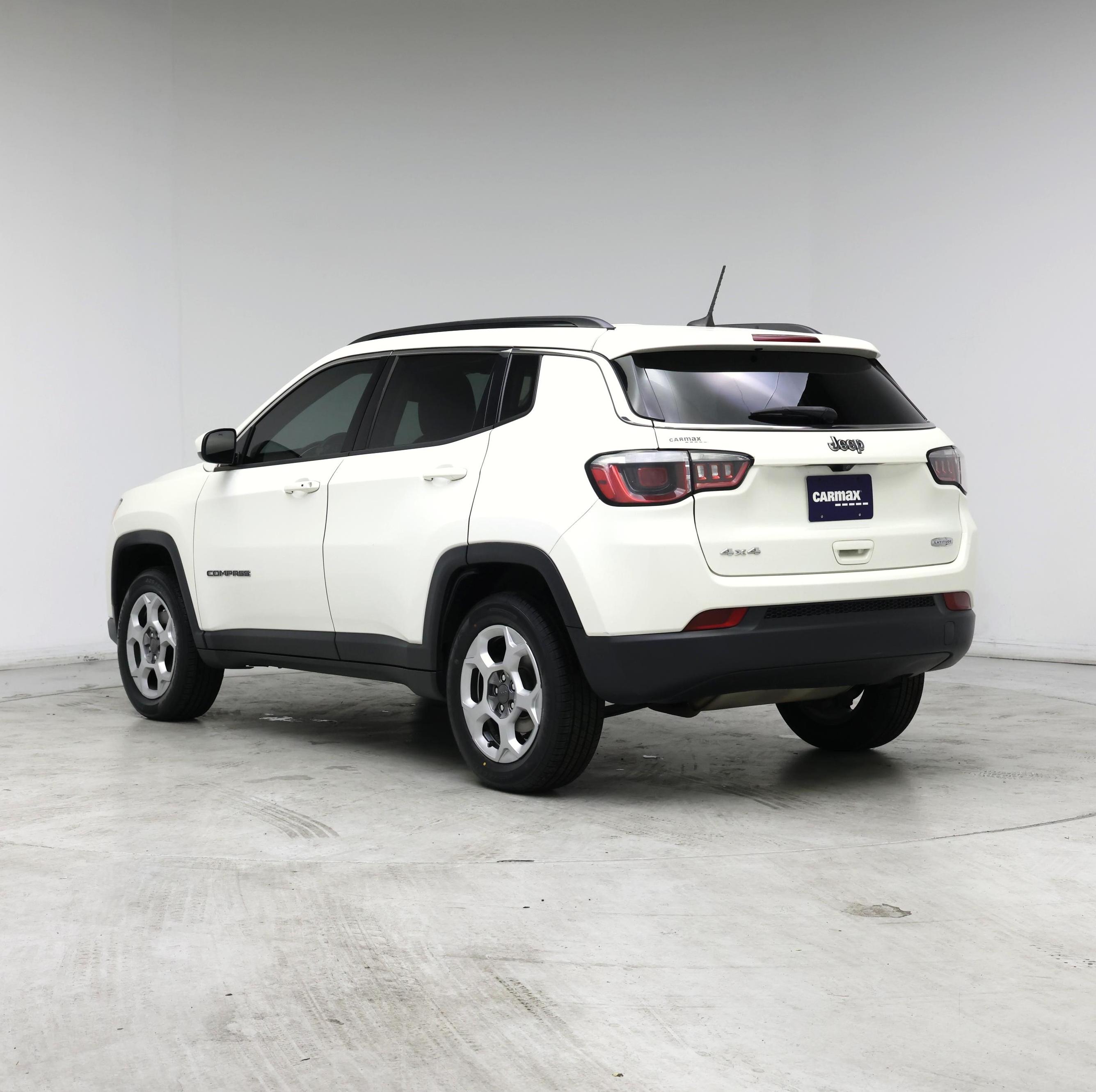 Thumbnail: 2019 Jeep Compass - 2