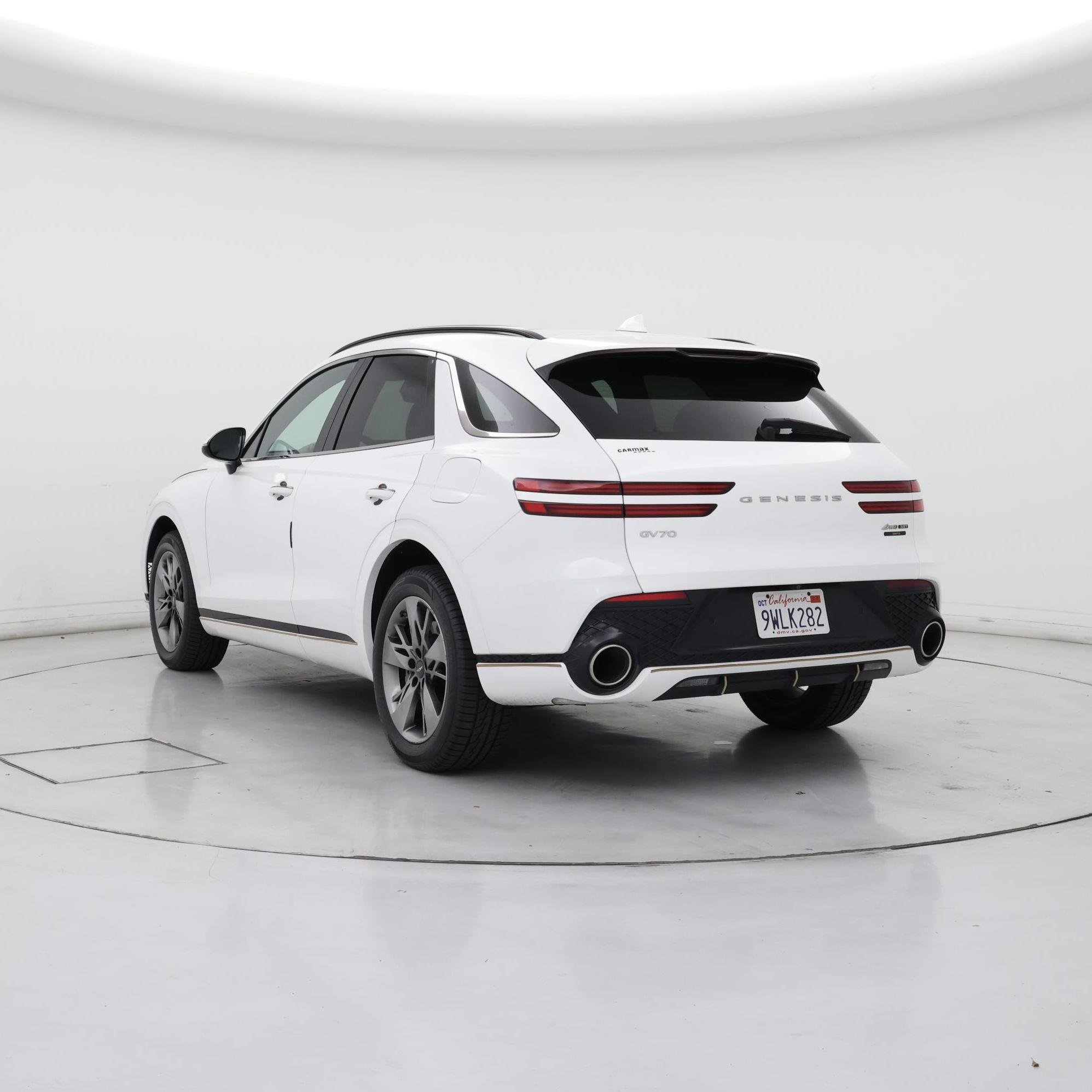 Thumbnail: 2022 Genesis GV70 - 2