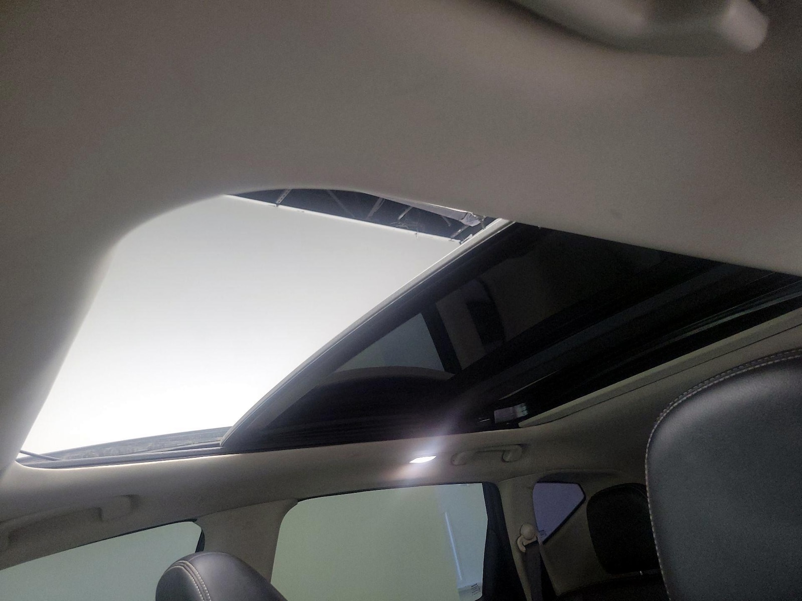 Panoramic Sunroof