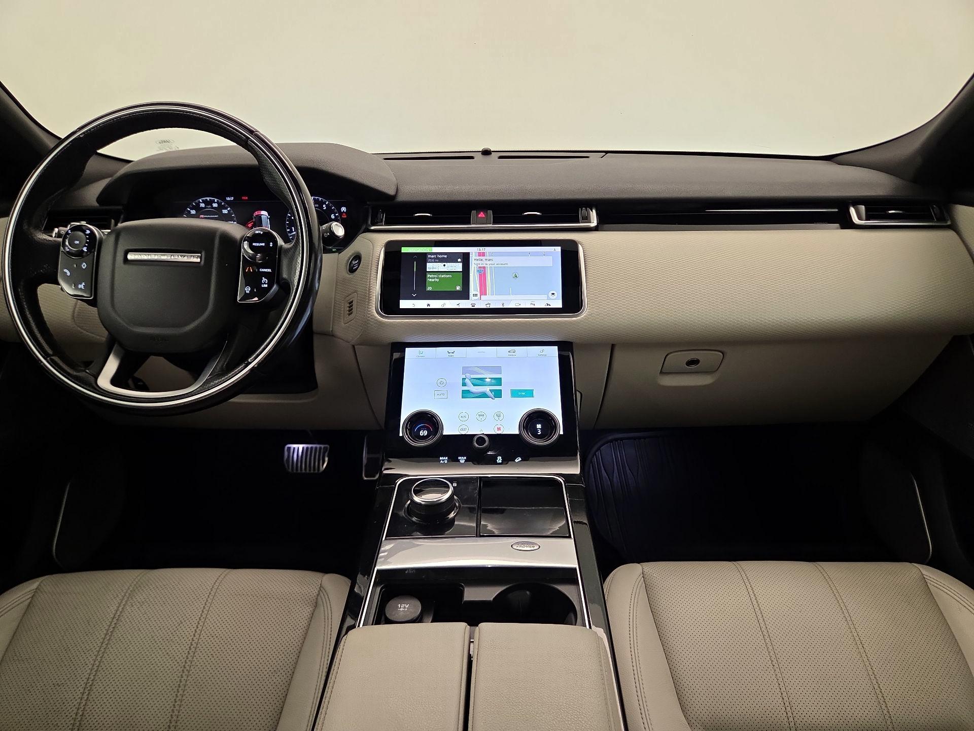 Thumbnail: 2018 Land Rover Range Rover Velar - 9