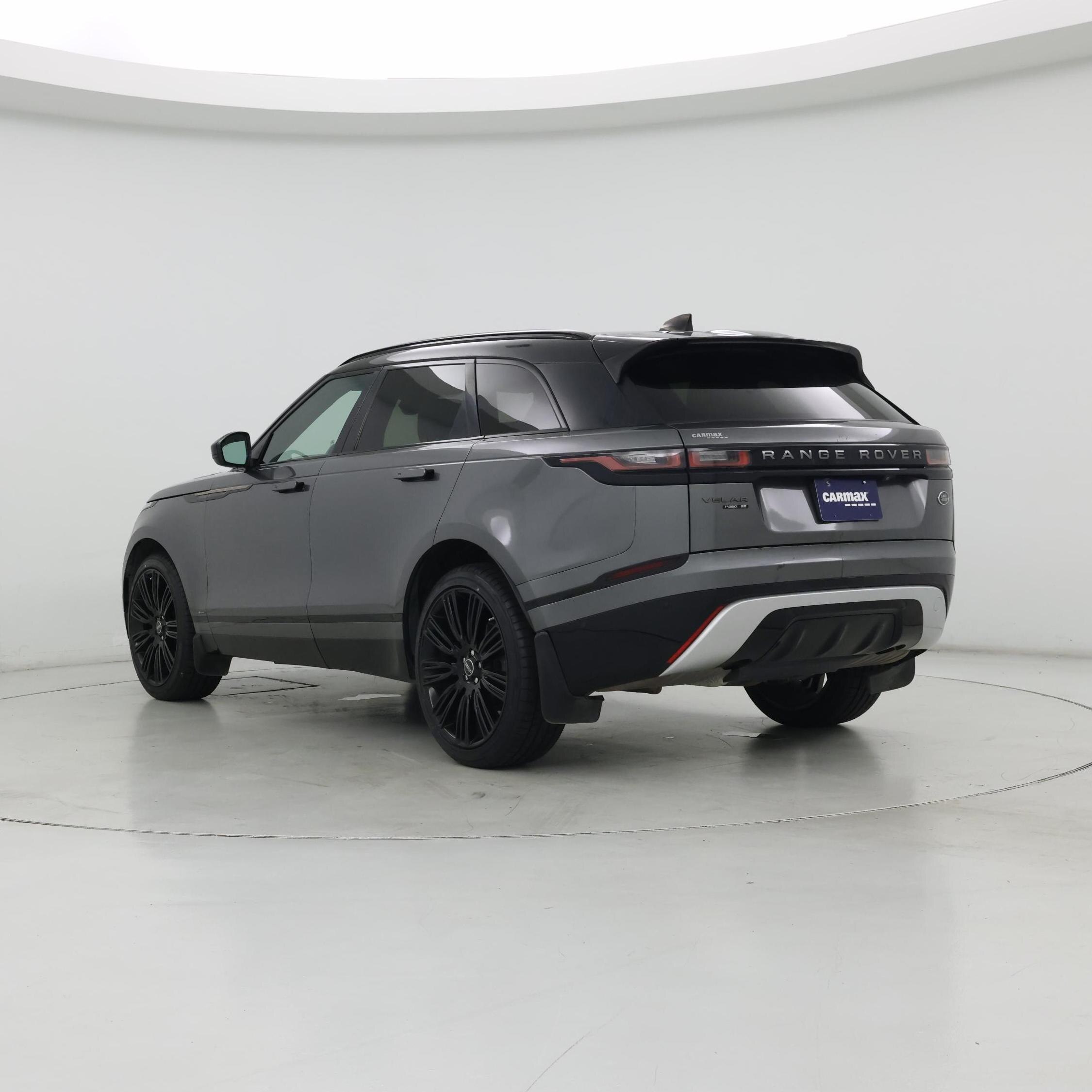 Thumbnail: 2018 Land Rover Range Rover Velar - 2
