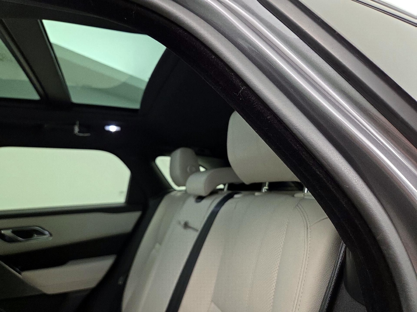 2018 Land Rover Range Rover Velar SE - Photo 25