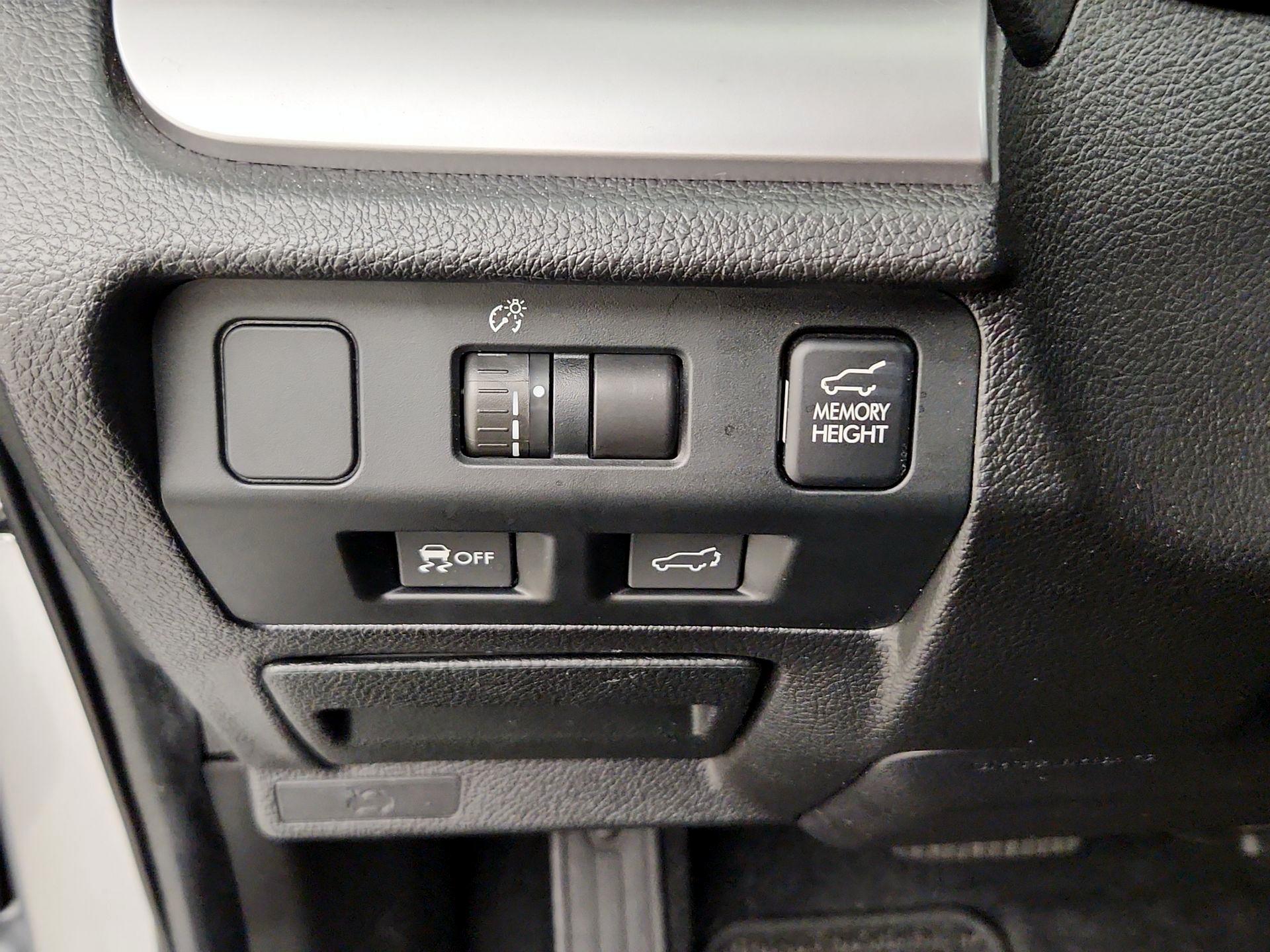 Thumbnail: 2014 Subaru Forester - 13