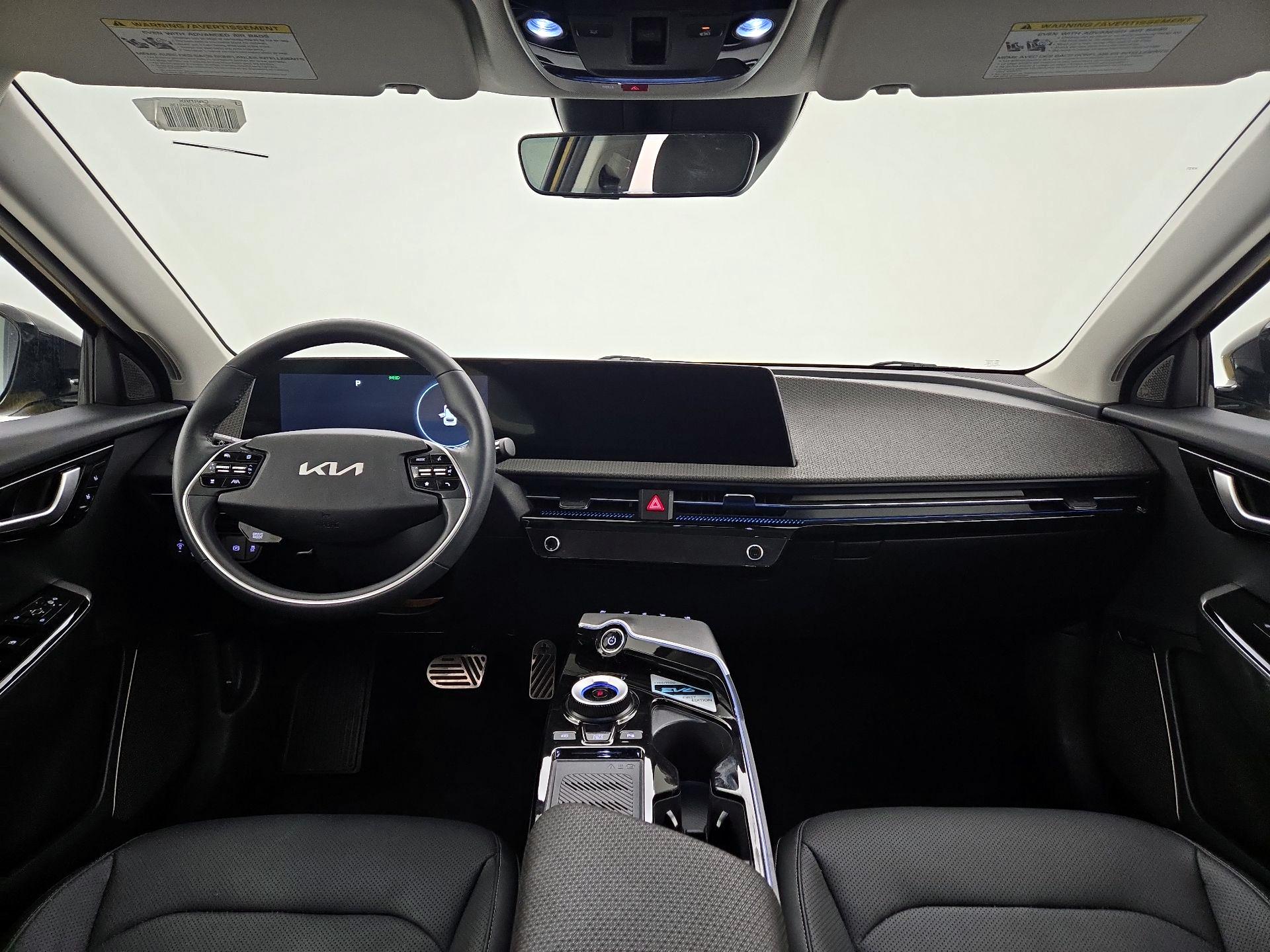 Thumbnail: 2022 Kia EV6 - 9