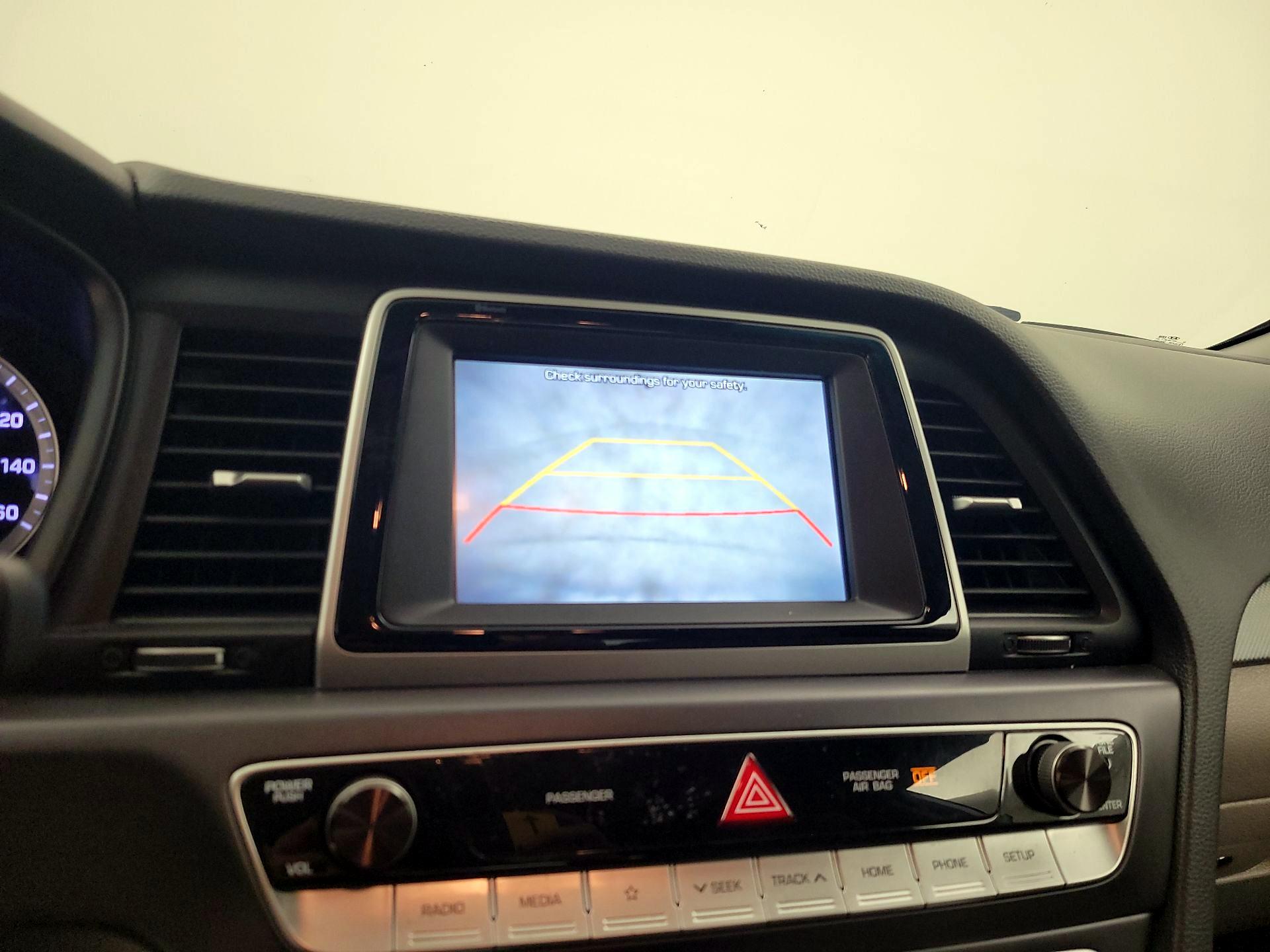 Thumbnail: 2019 Hyundai Sonata - 14