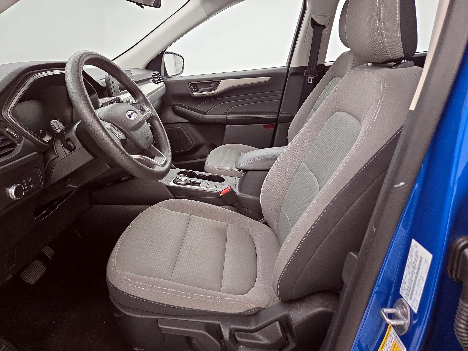 Thumbnail: 2021 Ford Escape - 11