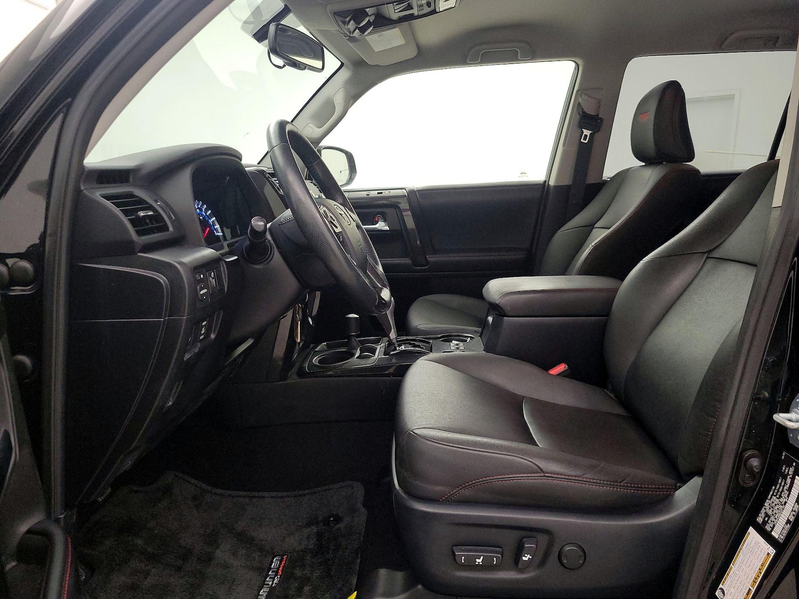 2019 Toyota 4Runner TRD Off-Road - Photo 12