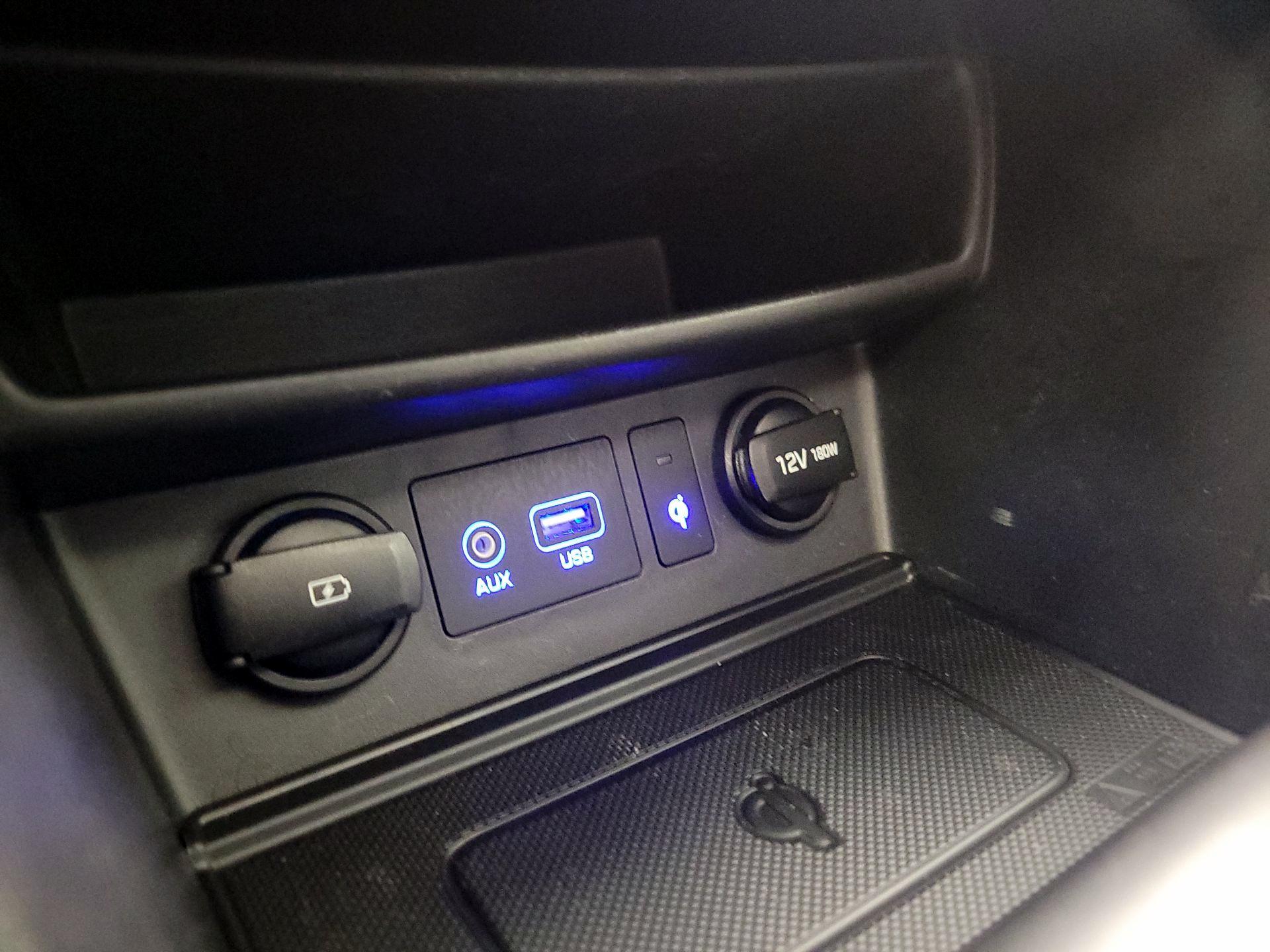 Thumbnail: 2019 Hyundai Kona - 19