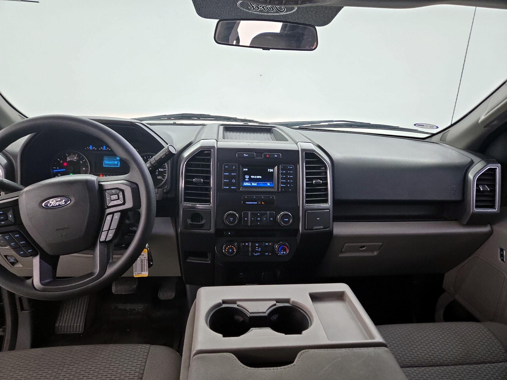 Thumbnail: 2017 Ford F-150 - 9
