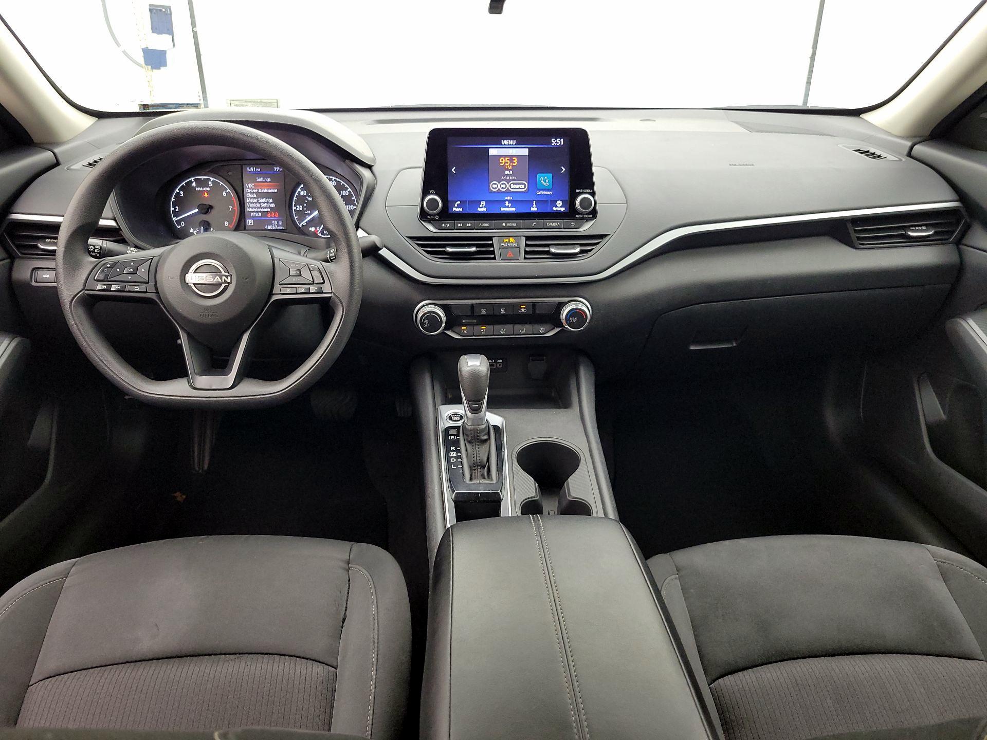 Thumbnail: 2025 Nissan Altima - 9