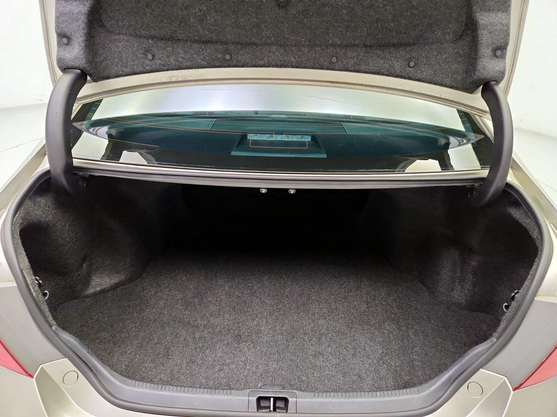 Thumbnail: 2016 Toyota Camry - 20