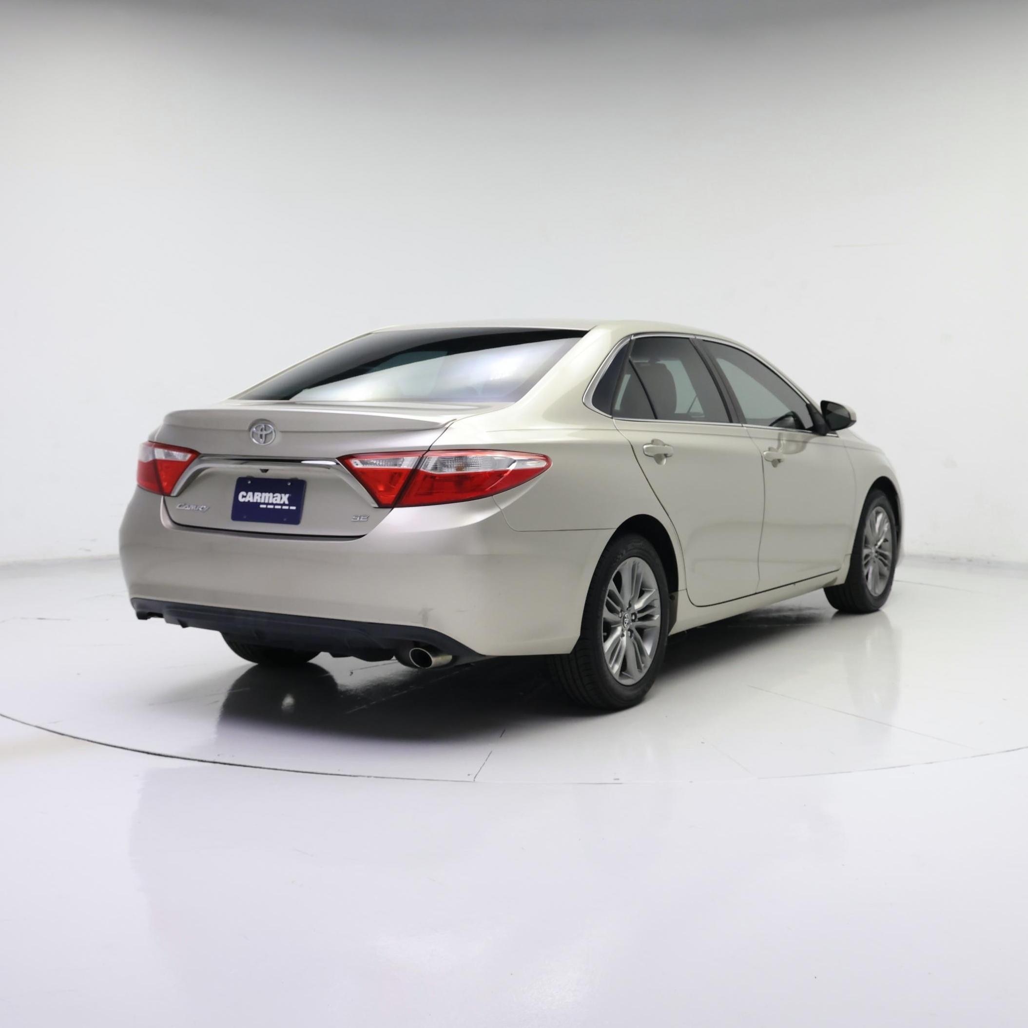 Thumbnail: 2016 Toyota Camry - 8