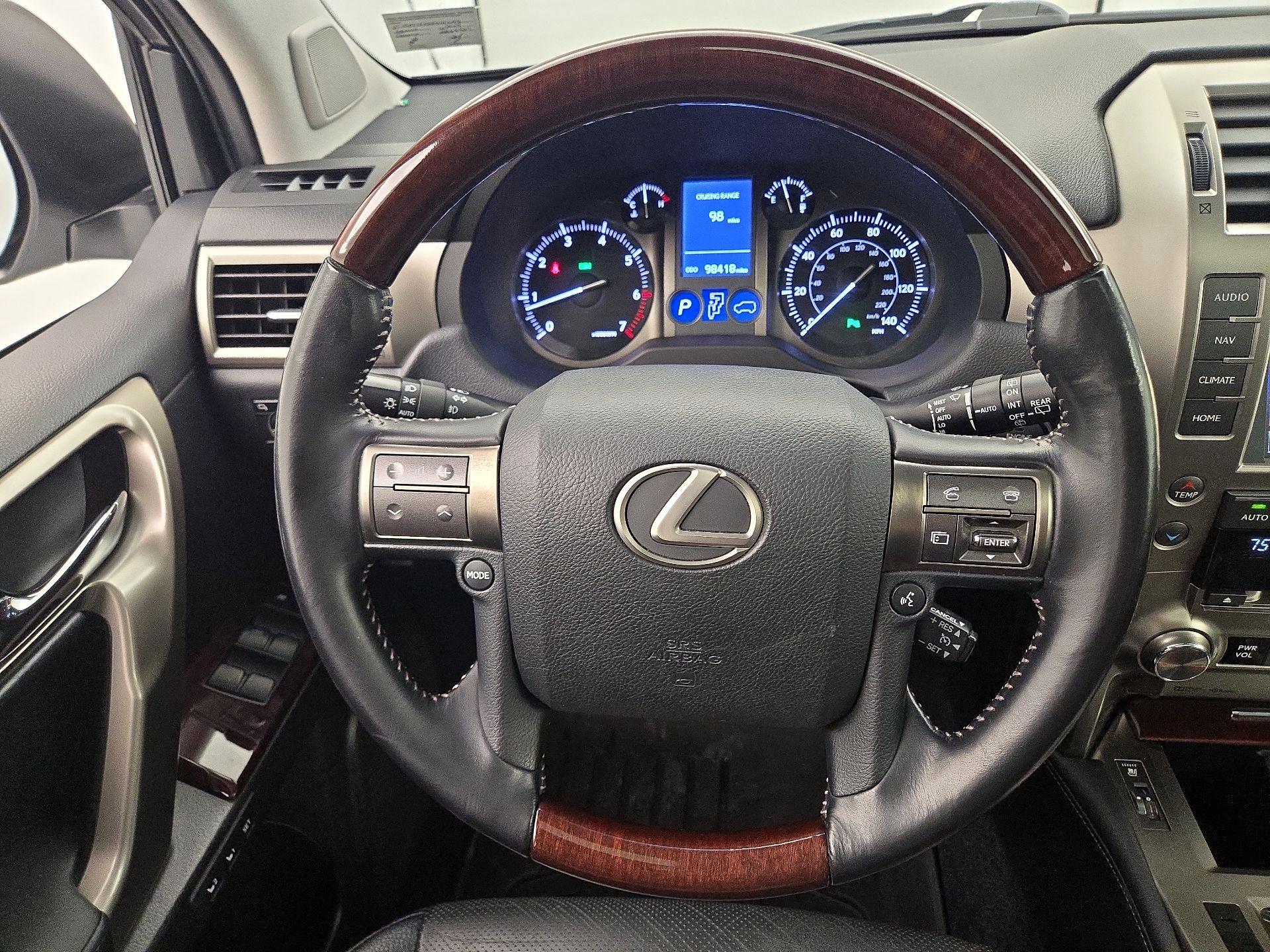 Thumbnail: 2015 Lexus GX - 10