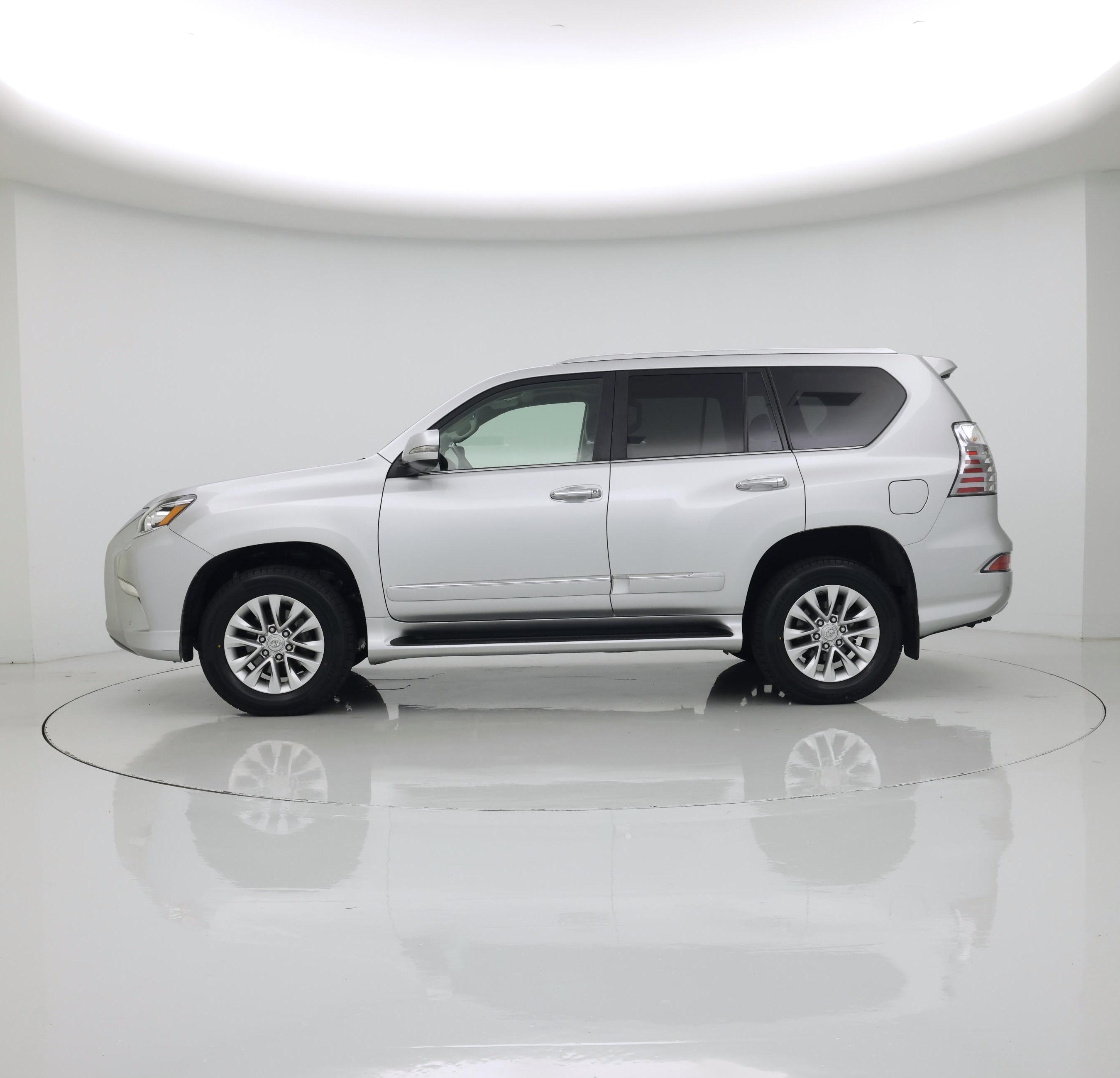 Thumbnail: 2015 Lexus GX - 3