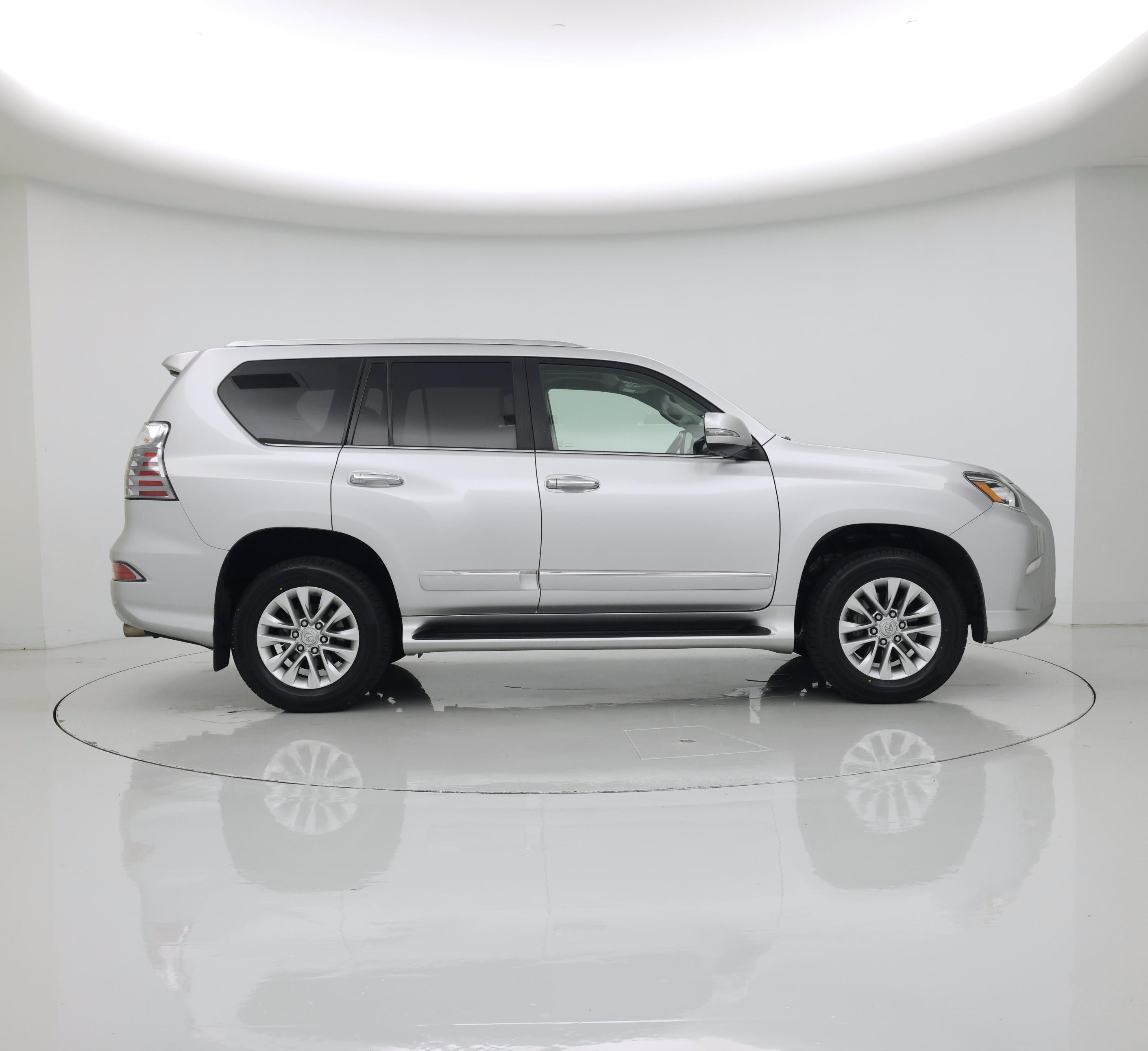 Thumbnail: 2015 Lexus GX - 7