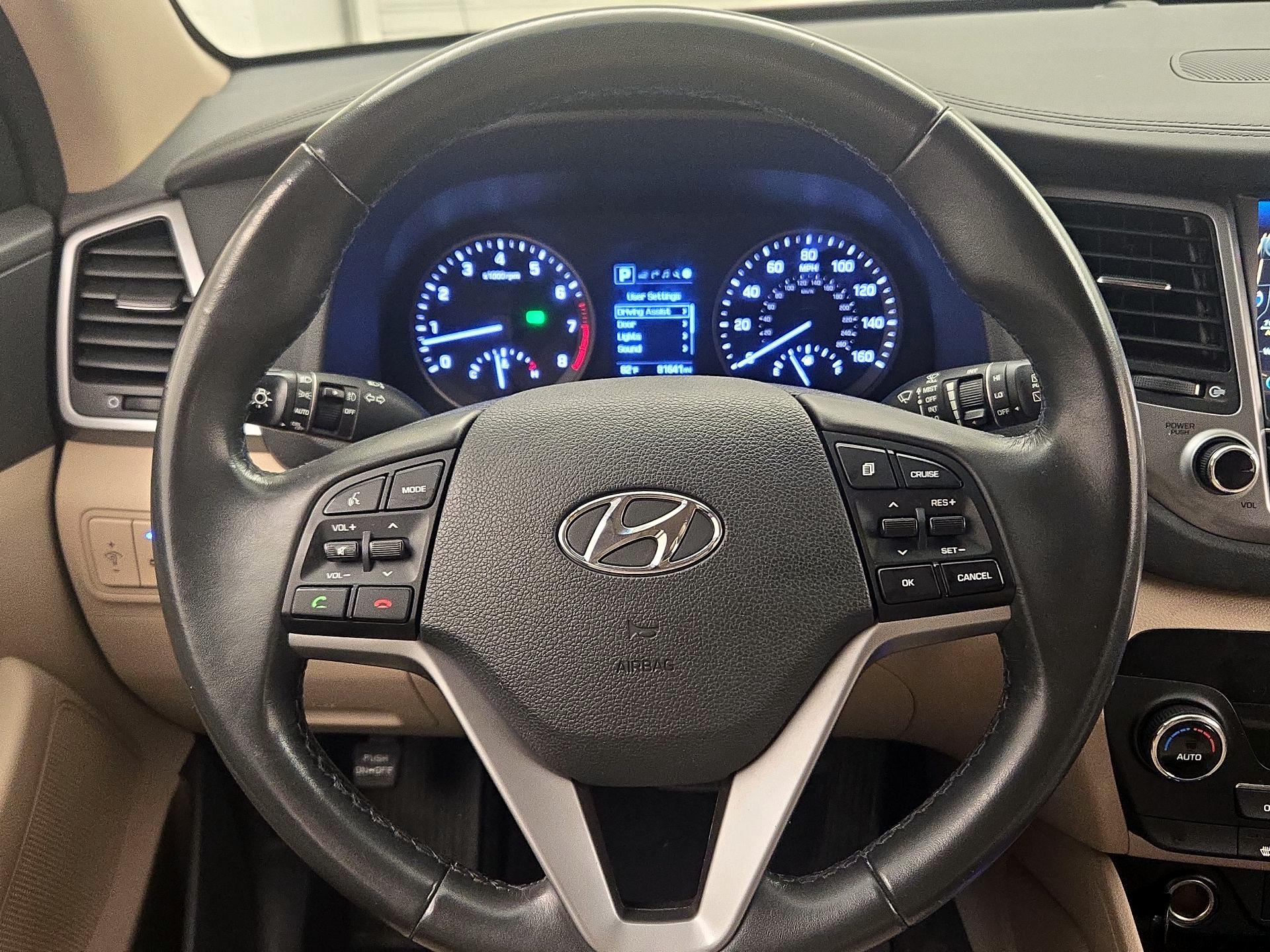 Thumbnail: 2017 Hyundai Tucson - 10