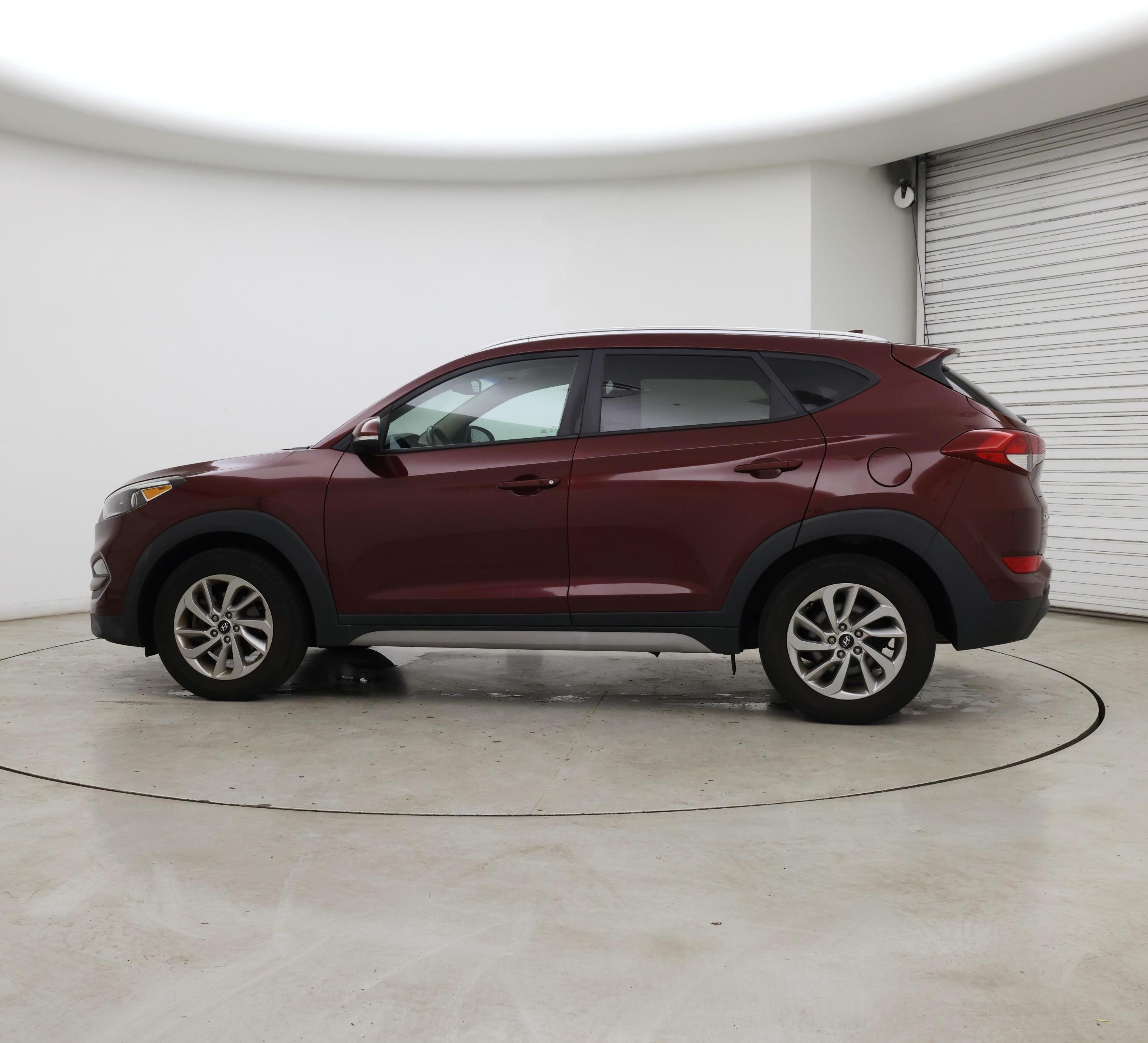 Thumbnail: 2017 Hyundai Tucson - 5