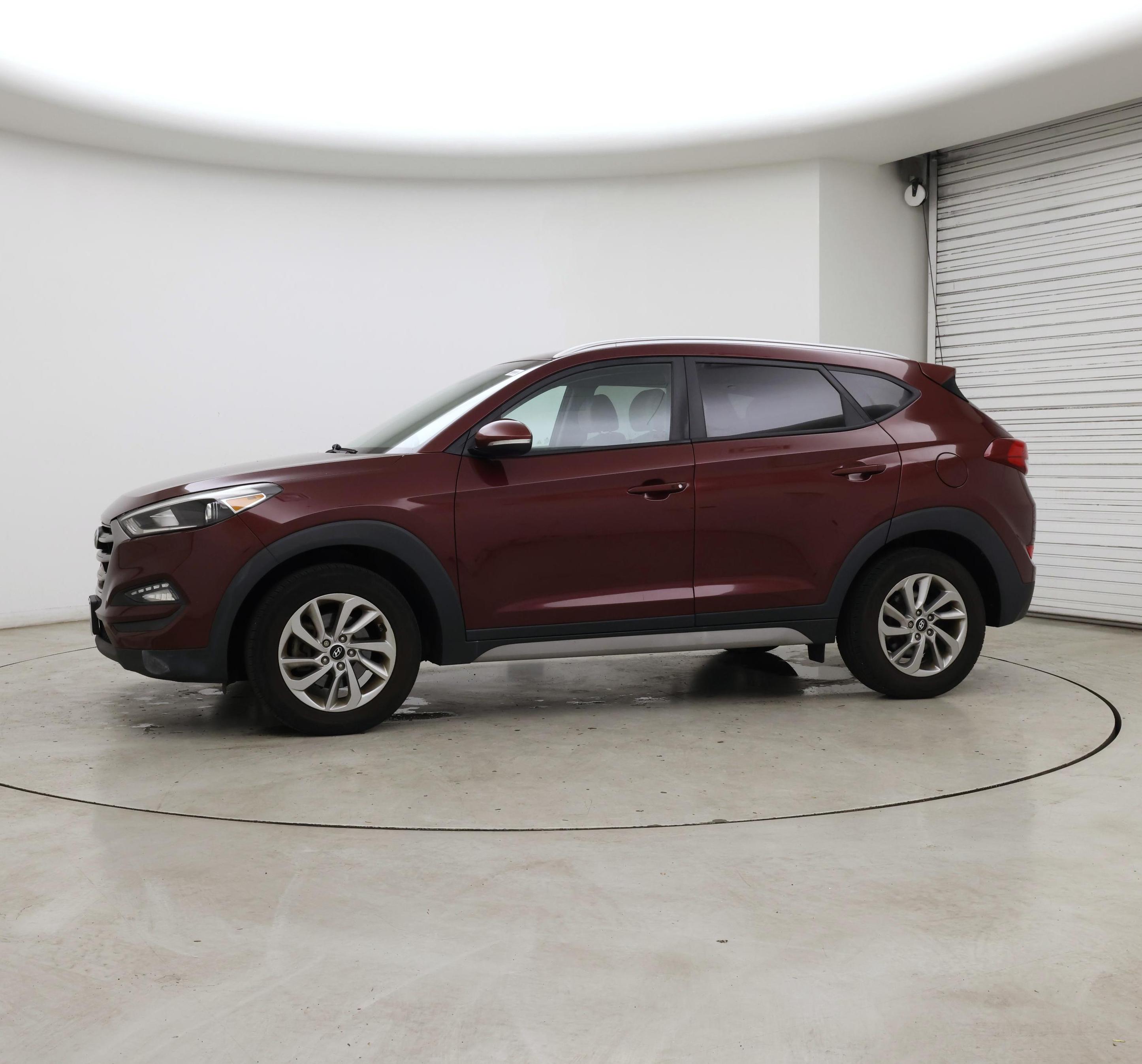 Thumbnail: 2017 Hyundai Tucson - 7