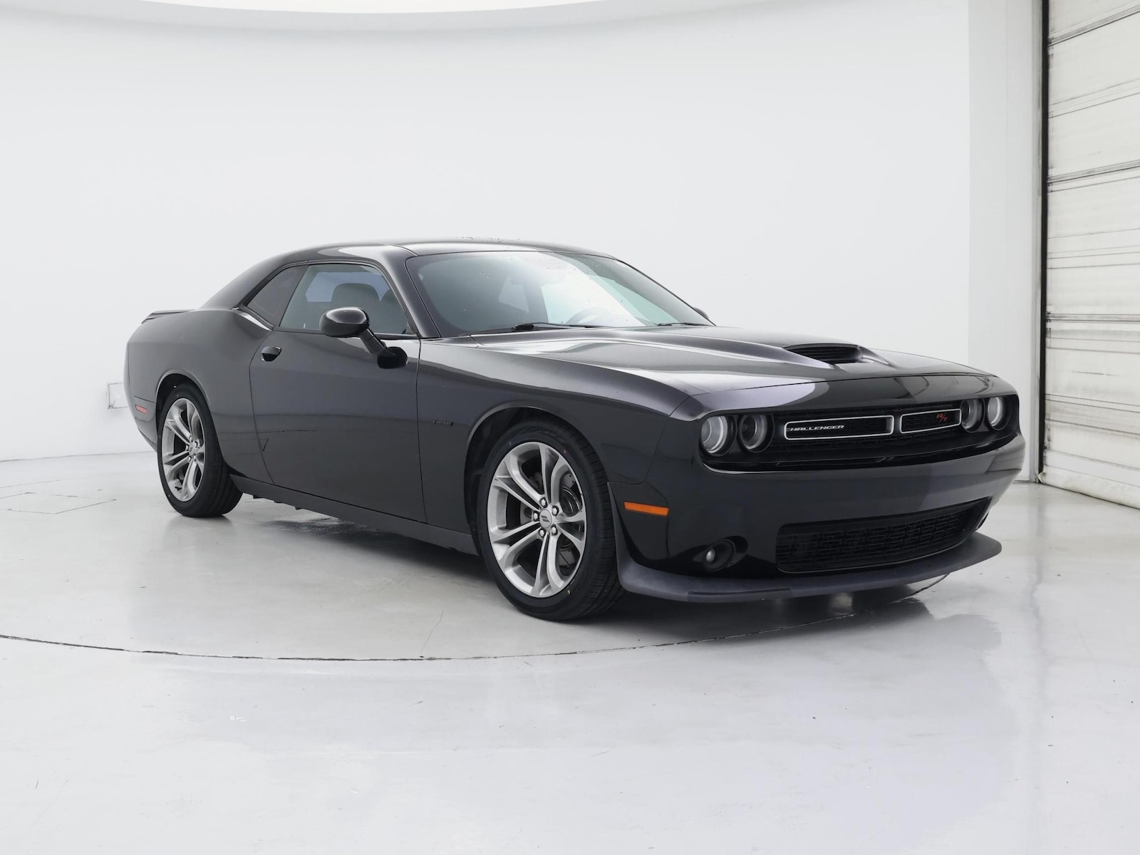 2020 Dodge Challenger R/T - Photo 2